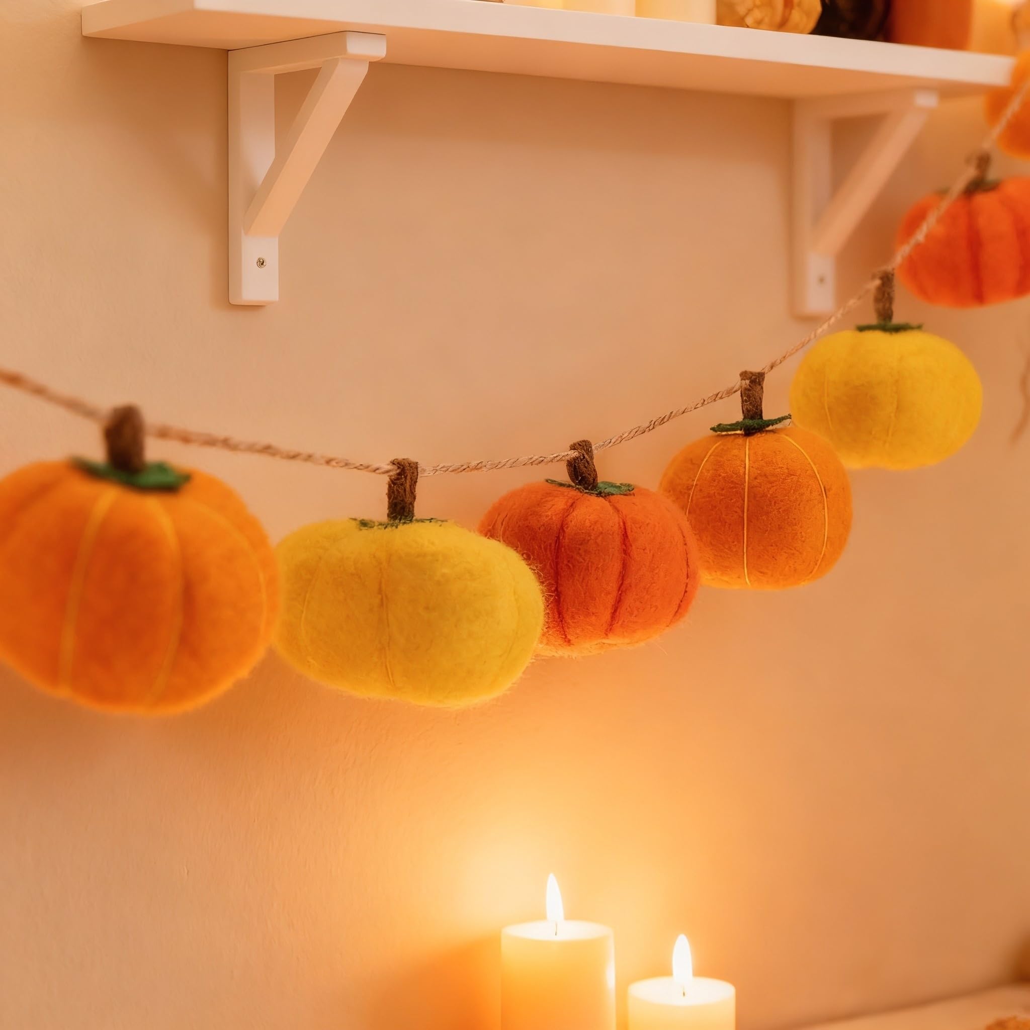 1.8m Autumn Halloween Felt Pumpkin Garland Hanging Decoration for Indoor Outdoor Use (Orange)