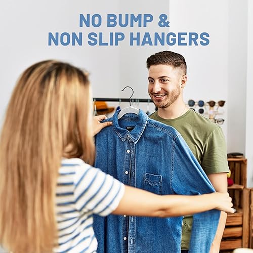 Miniatura 6 de HOUSE DAY Paquete de 60 perchas de terciopelo blanco, colgador de fieltro antideslizante, perchas de terciopelo delgadas para trajes, camisas,