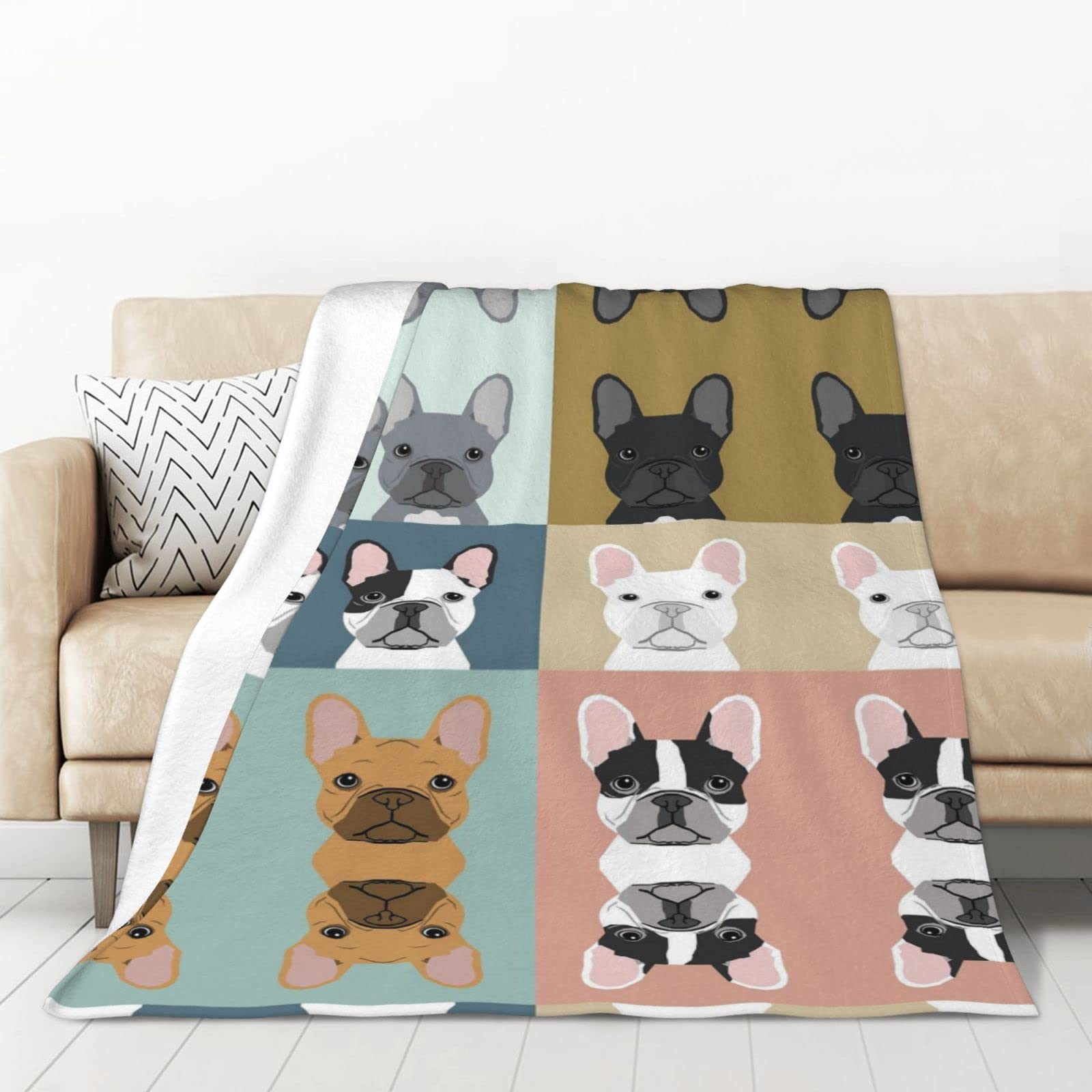 Couverture flanelle Bouledogue français pour partager des moments de tendresse