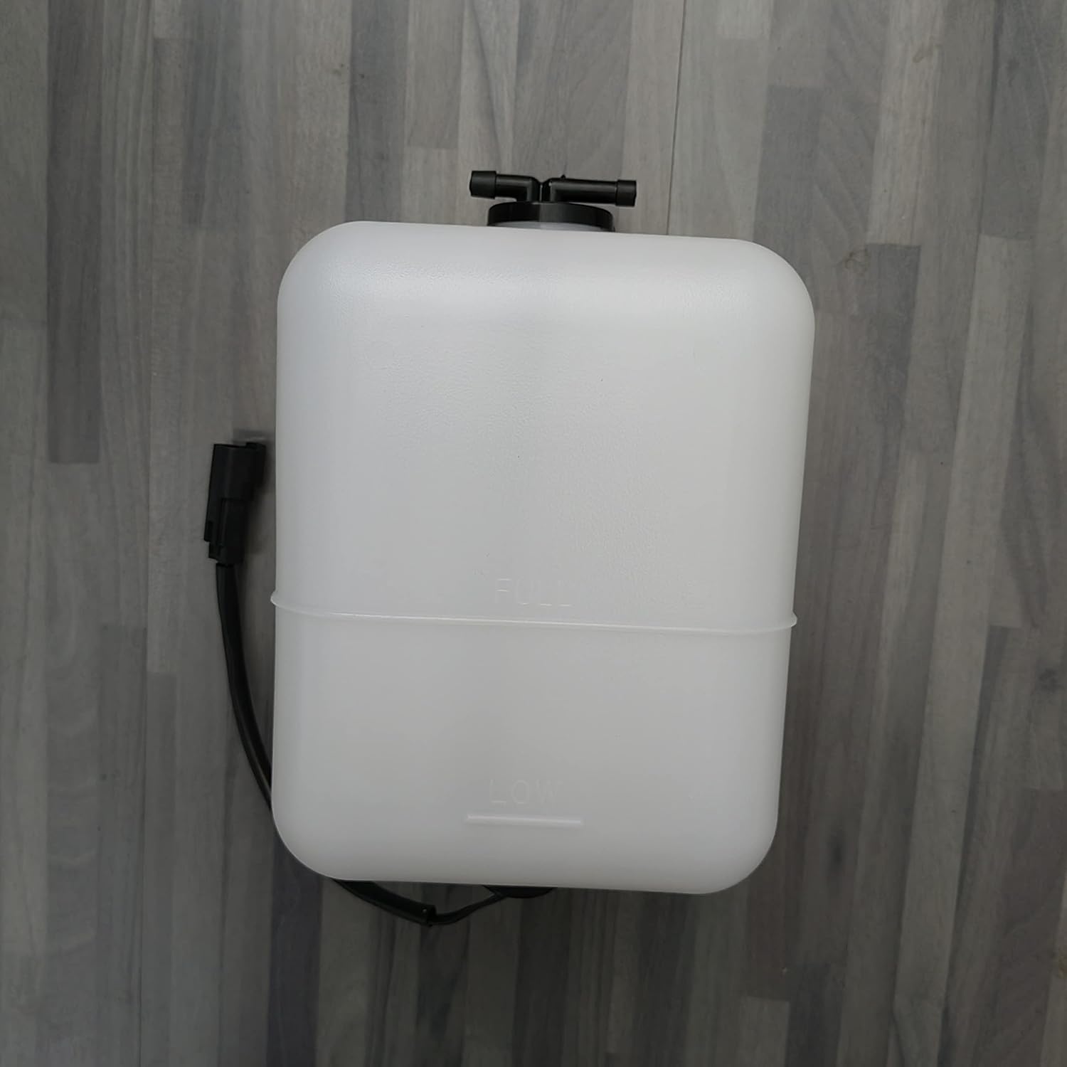 245-9205 For Caterpillar Coolant Tank 311 324 313 314 315 319 320 330 323 GC ( BLACK PLUG, different form white plug)