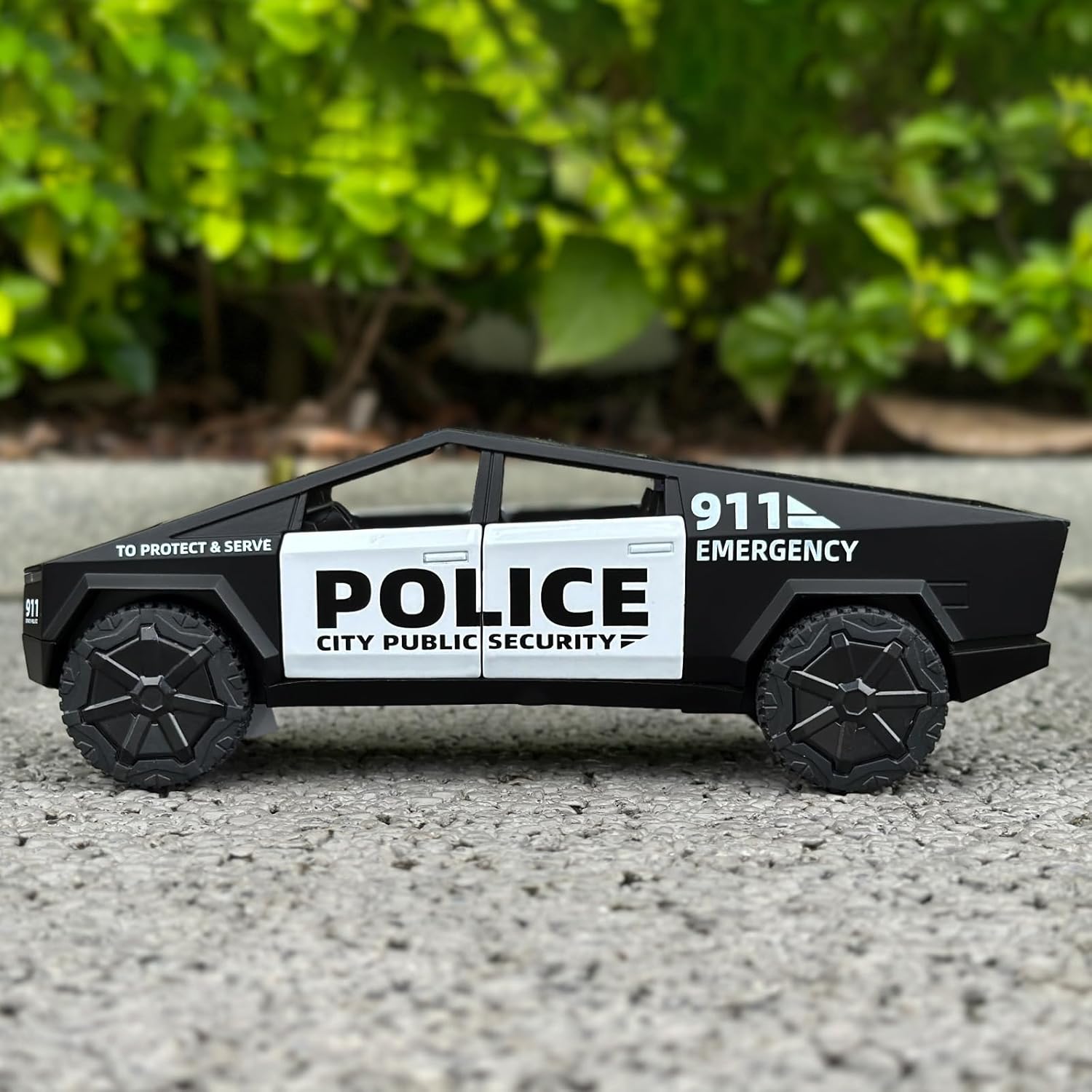 The Chase For The Best Tires: Outfitting Police Cars | Riosc