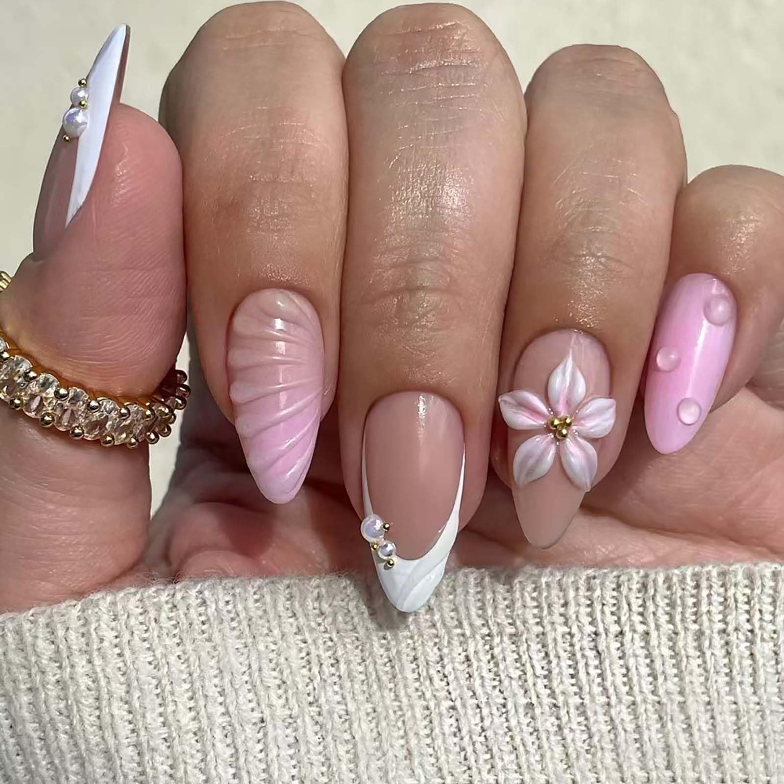 Ice Lily Press On Nails Short Almond Shape 24Pcs