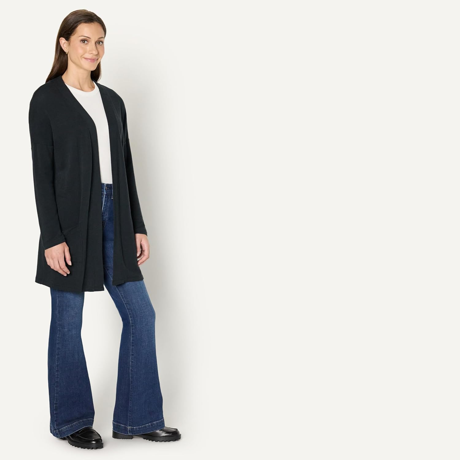 Amazon Essentials Women's Relaxed-Fit Ultra-Lightweight Open-Front Cardigan - Image 3