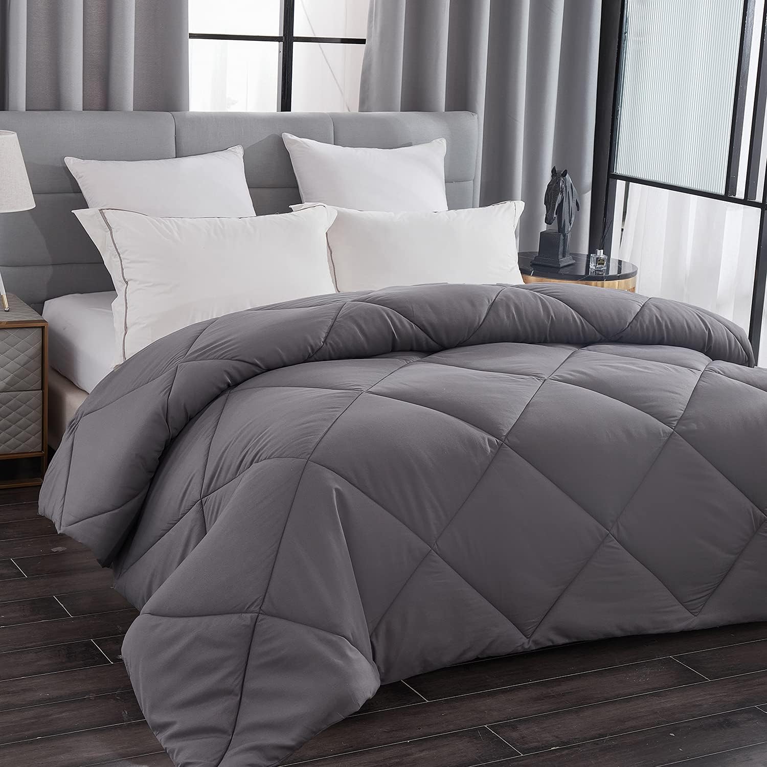 Gehannah All Season Comforter King Grey Down Alternative Quilted