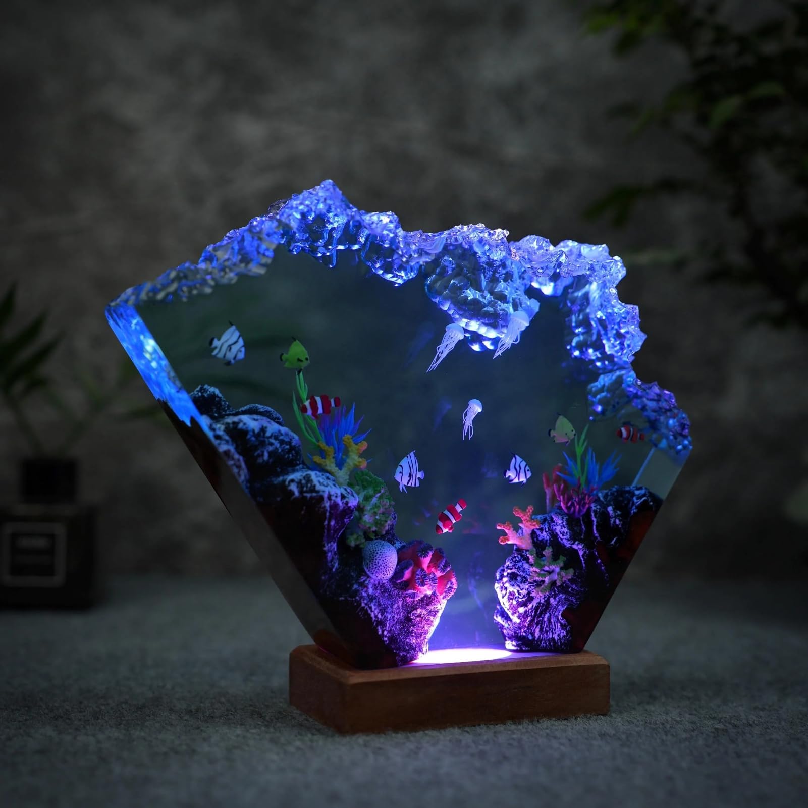 Drawelry Luce Notte Resina Epossidica Paesaggio Sottomarino 3D Artigianale, Decorazion Casa Base Legno, Mini Acquario Marino con Animali Marini Lampada per Cameretta Soggiorno Ufficio (A12)
