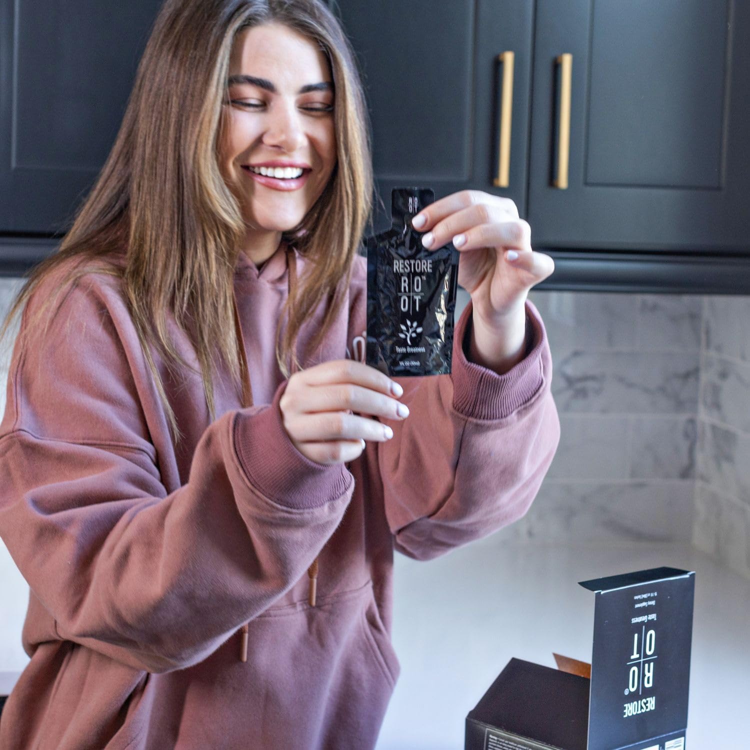 ROOT Wellness Restore | Nanoemulsion mit Vitaminen & Nährstoffen 30 ml | Flüssige Formel mit Vitaminen, Mineralstoffen und Pflanzenextrakten für die tägliche Ernährung.