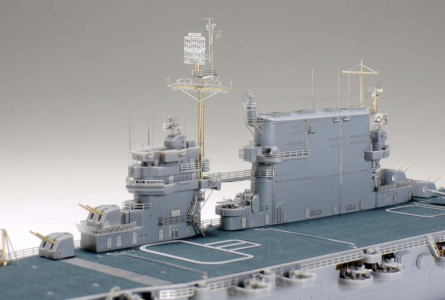 Tamiya Models Saratoga Cv-3 W/Pontos DTL 1/700