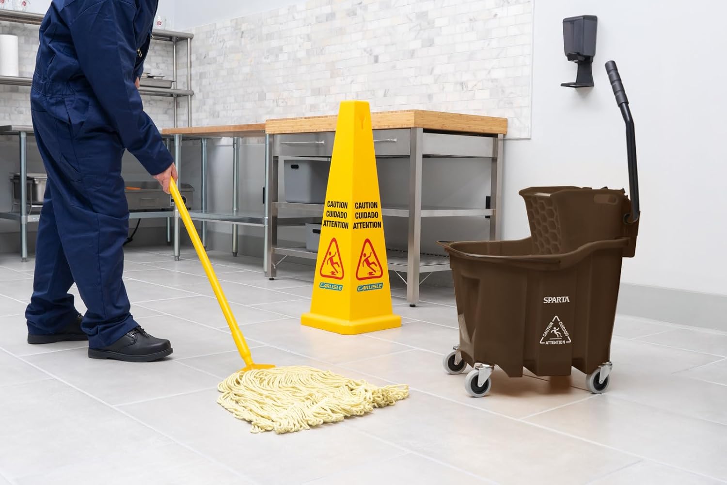 Carlisle FoodService Products Omnifit Mop Bucket with Side Press Wringer for Floor Cleaning, Kitchens, Restaurants, Office, And Janitorial Use, Polypropylene (Pp), 35 Quarts, Brown