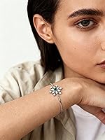 Vista 3 de STARCHENIE Snowflake Necklace Bracelet 925 Sterling Silver Snowflake Jewelry Set Emerald Gift for Women