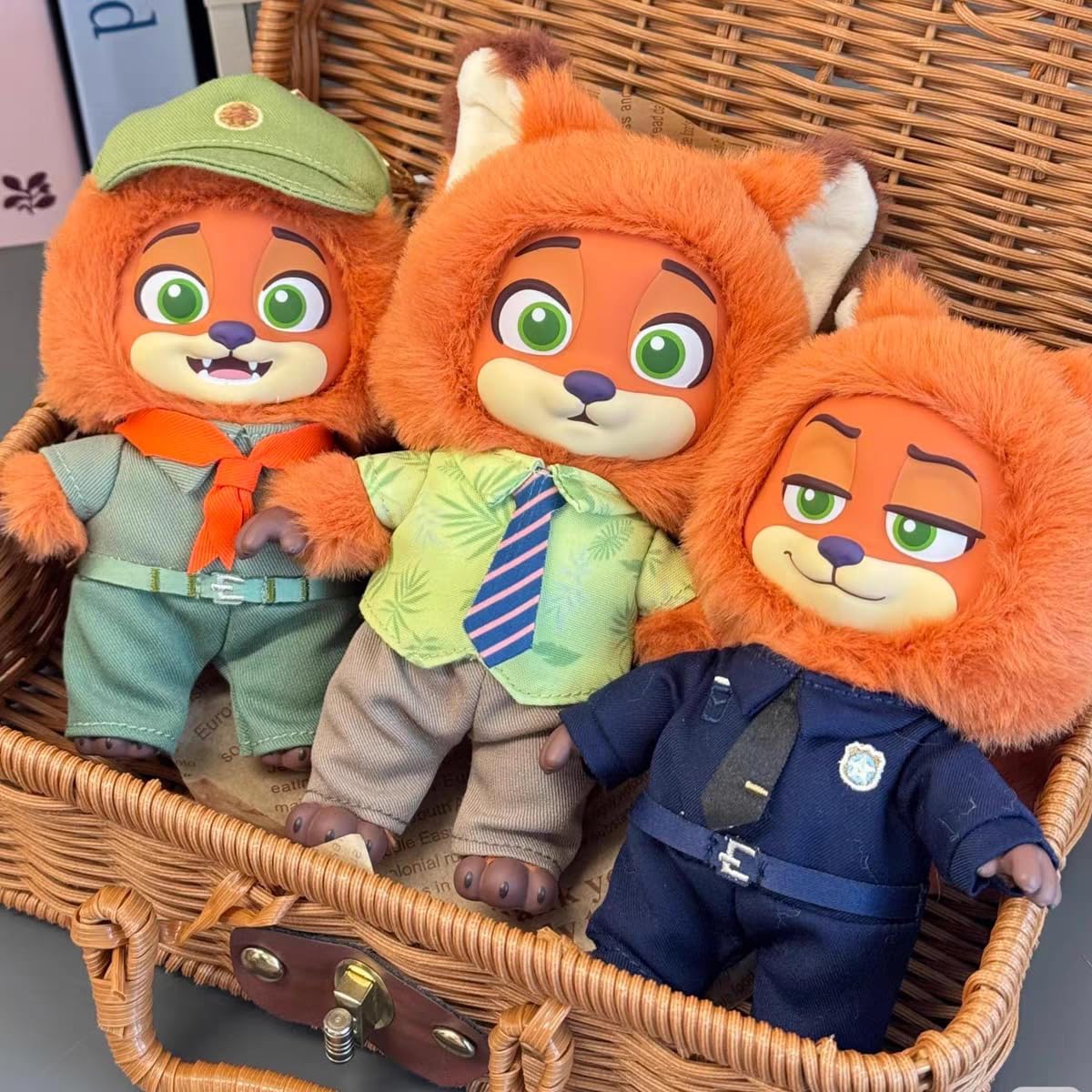 Disney Zootopia Nick and Judy's Growth Journey Series Blind Box, Full-Figure Nick and Judy Dolls, Suitable as Birthday Gift(Random 1pc)