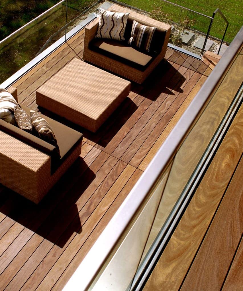 Tablones de terraza de Cumarú de BioMaderas, FSC 100% 21 mm de grosor, 145 mm de ancho (152 cm de longitud)
