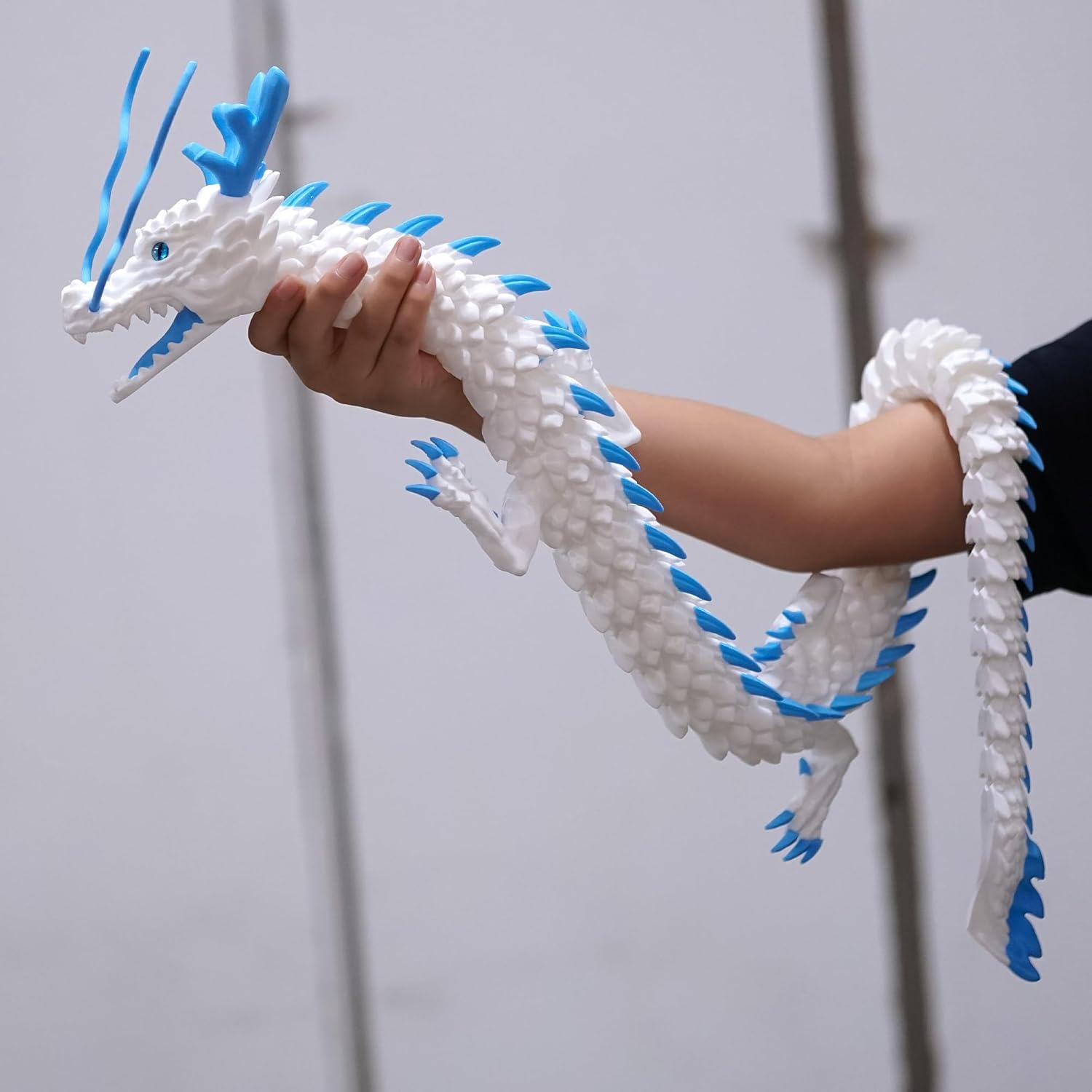 47.5inch Large 3D Printed Dragon,Flexible Joint Animal lacertid Figurines, Home Office Decor,Fidget Toy for Adults Teens Boy Festival Gifts,Easter Basket Stuffers ,Executive Desk Toy (white A)