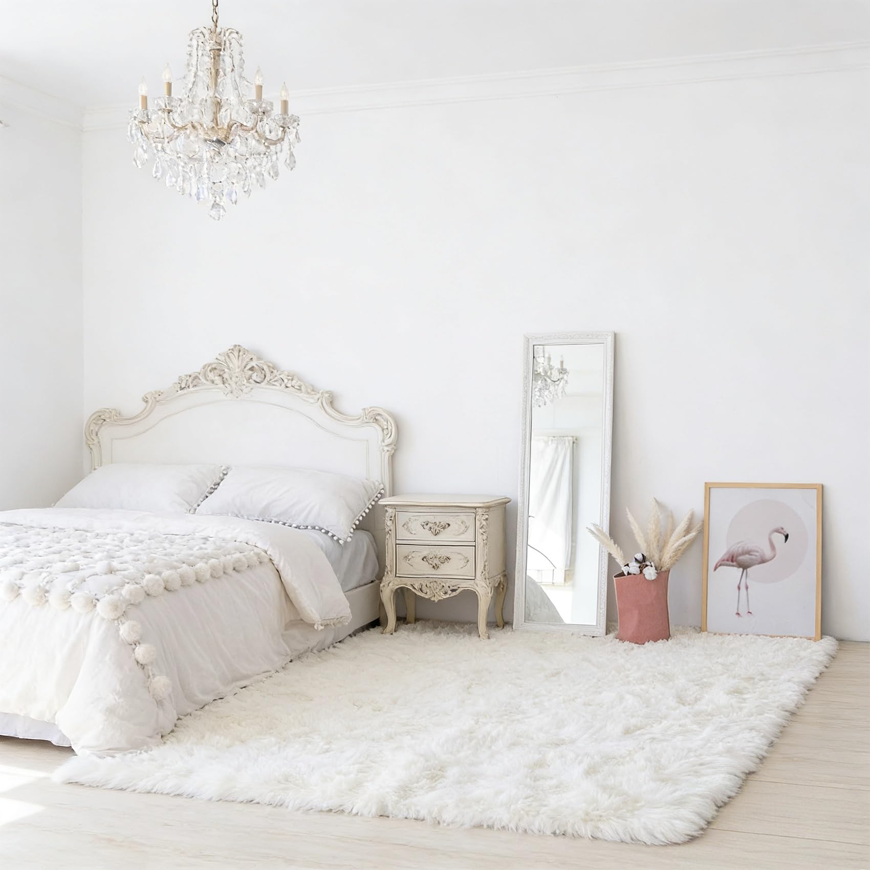 Tapis chambre et salon douillet shaggy blanc pour pieds nus