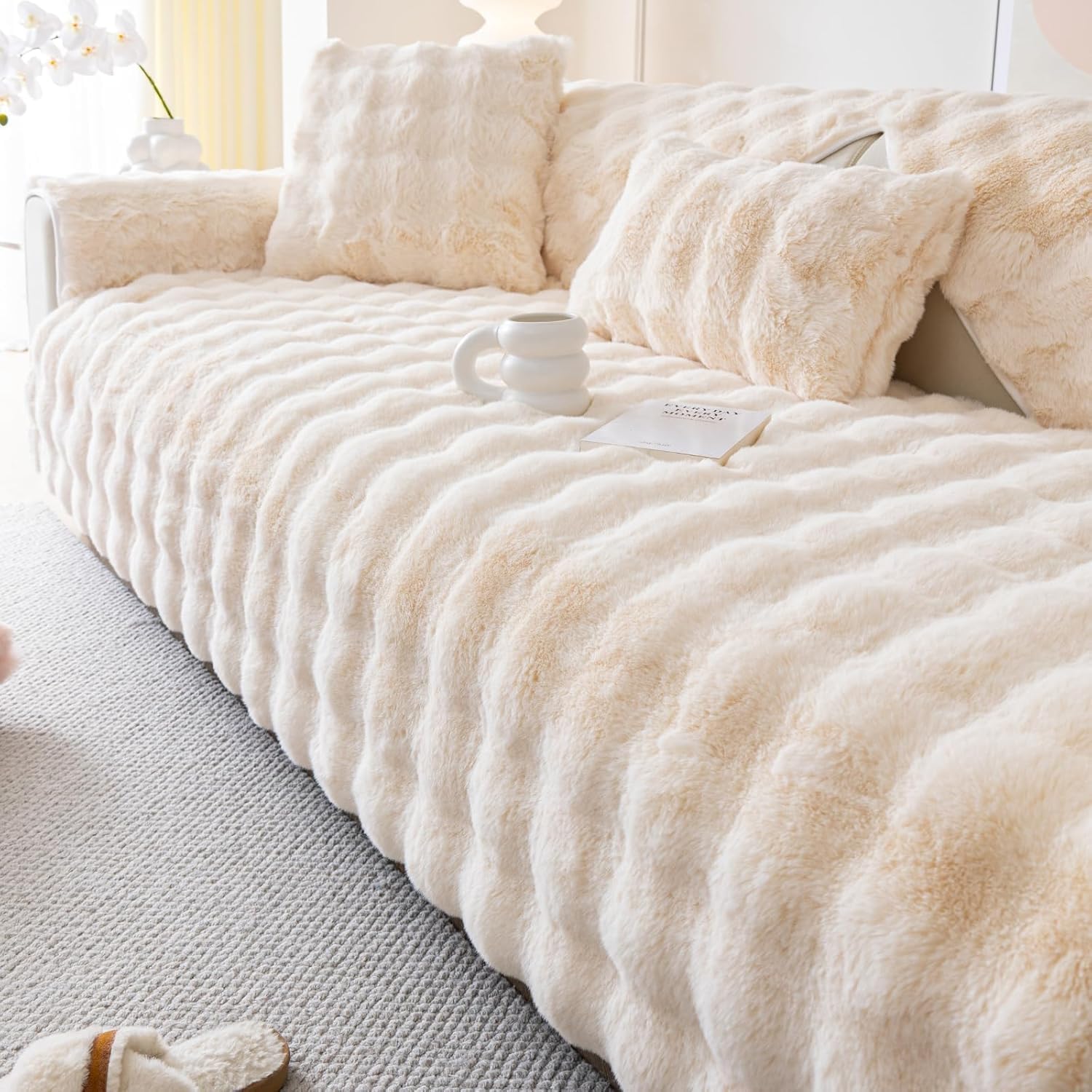tianxinbaobei Faux Fur Couch Covers for Sofa Plush Sectional Sofa Covers Washable for Single Cushion Armchair Couch,Non-slip Slipcover Sofa Covers for Pet Furniture Protector(1PC,White,35"x35")