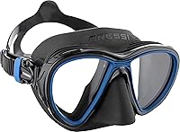 Vista 11 de Cressi Adult Dive Mask with Advanced Fog System and Improved Downward Visibility - Quantum: Made in Italy