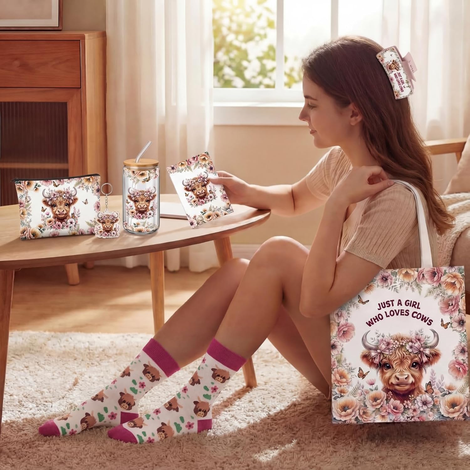 Skylety 8 Pcs Flowers Highland Cows Gifts for Women Include 16 oz Glass Cup with Lid and Straw, Canvas Tote Bag Keychain Hair Claw Clips Socks Card Girl Toiletry Bag Lover for Highland Cows Lover