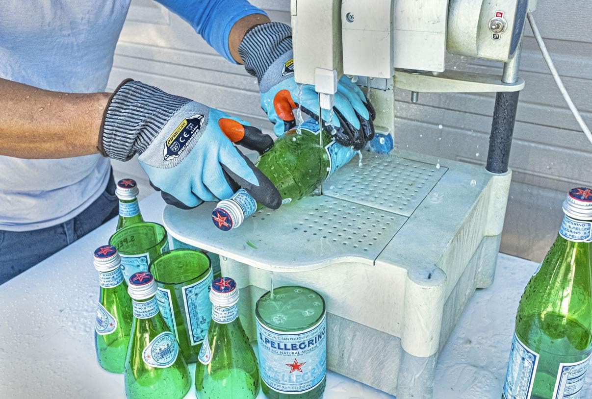 Ironclad Command Touchscreen Insulated Cut Resistant Glove; Sandy Nitrile Coating, Touchscreen Infused Palm, A7 Cut Resistant, Sized XS, S, M, L, XL, XXL (1 Pair) (SKC4SNW2-04-L) : Everything Else