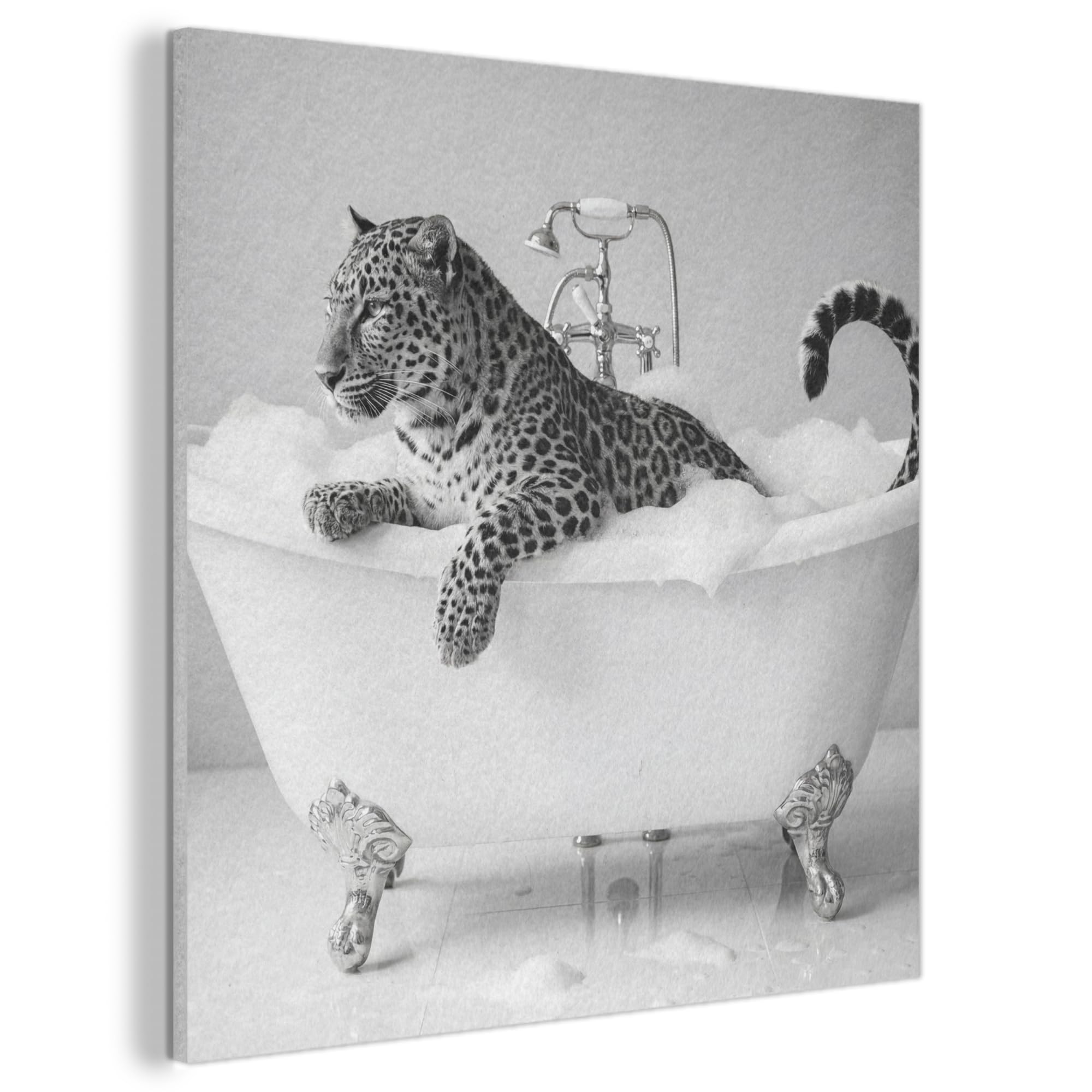 MuchoWow© Felt Panel 60x60 cm House Touch for Living Space Modern Visuals Decoration Wall Art Leopard - Bathtub - Minimalist