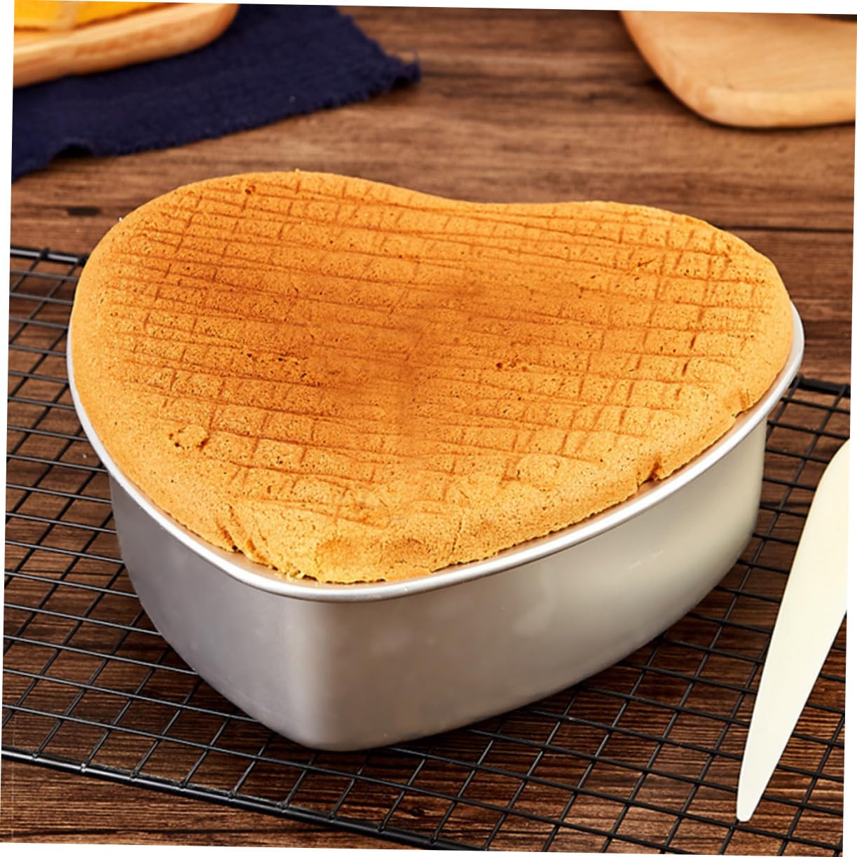 VALICLUD Molde para Pastel en Forma de Corazón 7 Pulgadas Aluminio con Base Extraíble Diseño Multiusos para Hornear Mini Tartas Cumpleaños Bodas Set de 2 Piezas