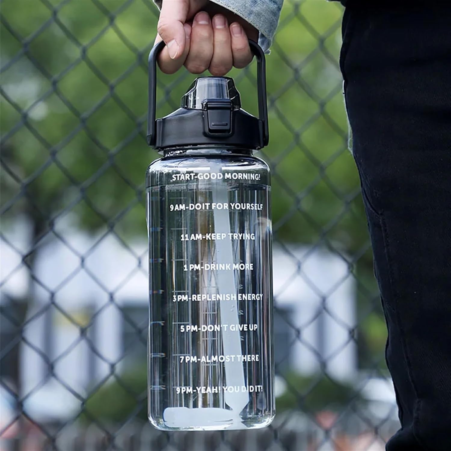 Sport-Wasserflasche mit Strohhalm und Zeitmarkierung, große Kapazität, 2 l, Wasserkrug mit Griff für Laufen und Fitnessstudio
