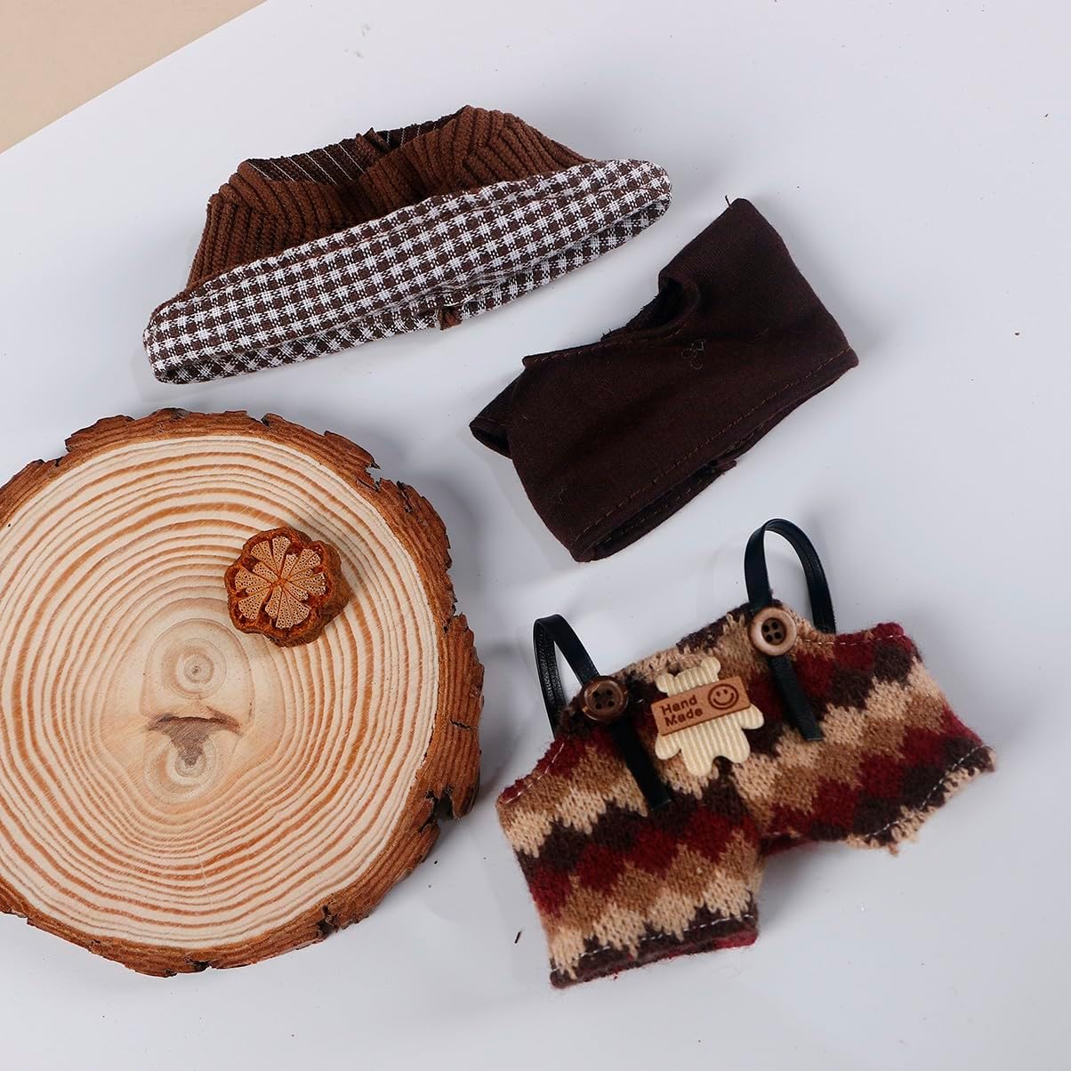 Compatible with Labubu (NO Doll) - Brown - Plaid Trim Vintage Knit Set (Checkered - Trim Beanie + Knit Top + Overalls with Bear Charm), 15cm/17cm Doll Clothing (Brown - Knit Plaid)