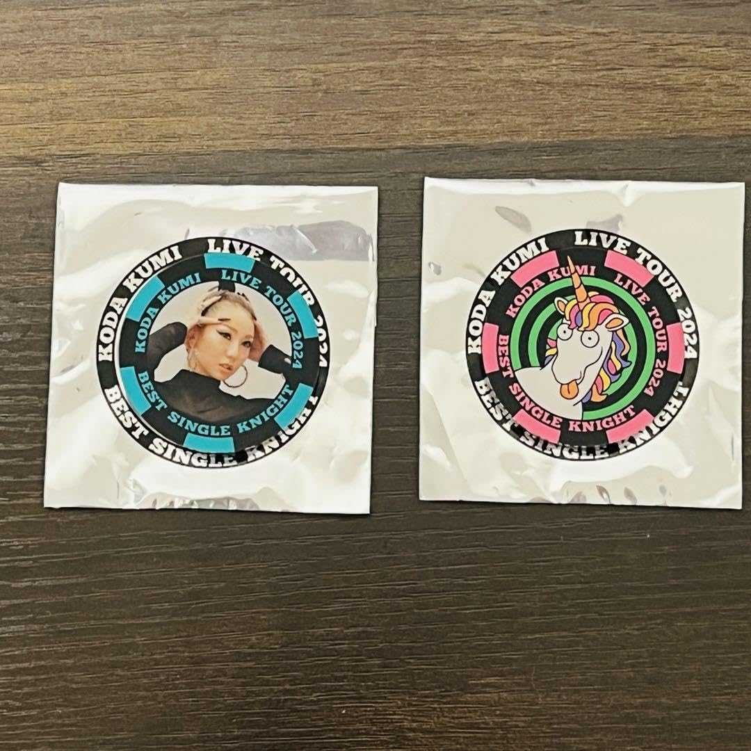 Amazon.co.jp: 倖田來未 グッズ×ペンライト×コイン×銀テープ セット 