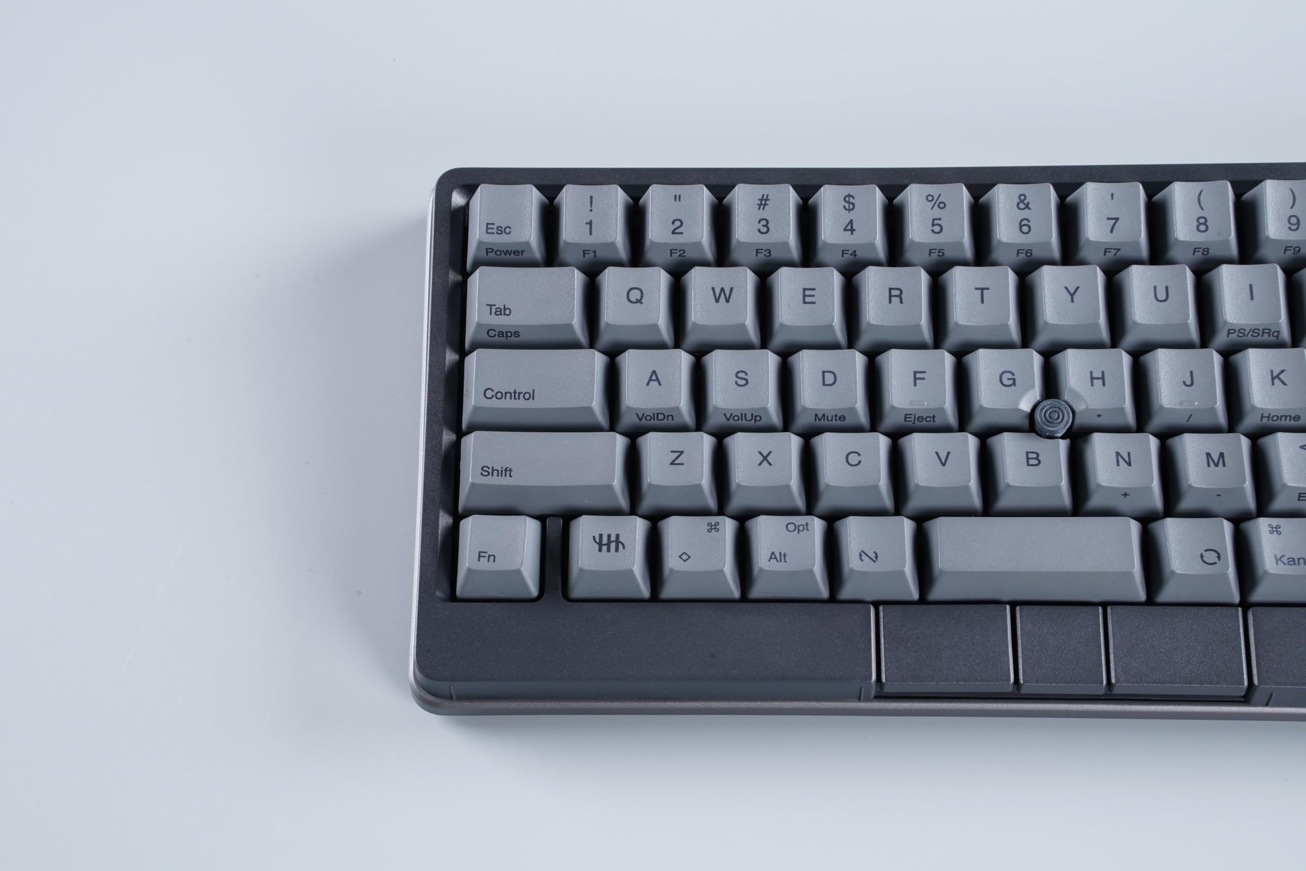 【美品】HHKB Studio 日本語配列 墨 PD-ID120B ※箱傷あり Amazon | HHKB Studio 日本語配列 「墨」×「灰」特別セット PD-ID120B