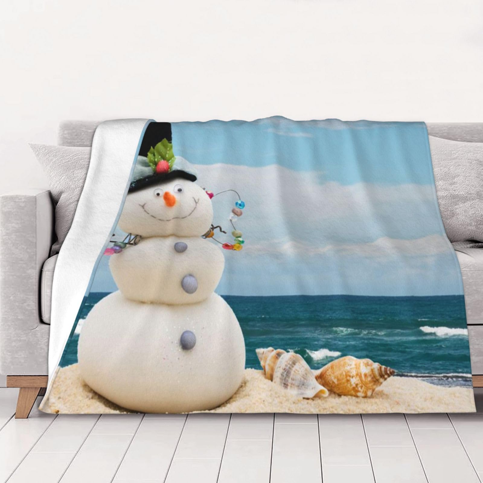 AUBKFELD Snowman with Seashells Sitting on Sandy Beach Printed Flannel Blanket 125x100 CM, Soft & Warm Throw Blanket for Sofa/Couch/Bed/Car, Gifts for Audlts Women Men