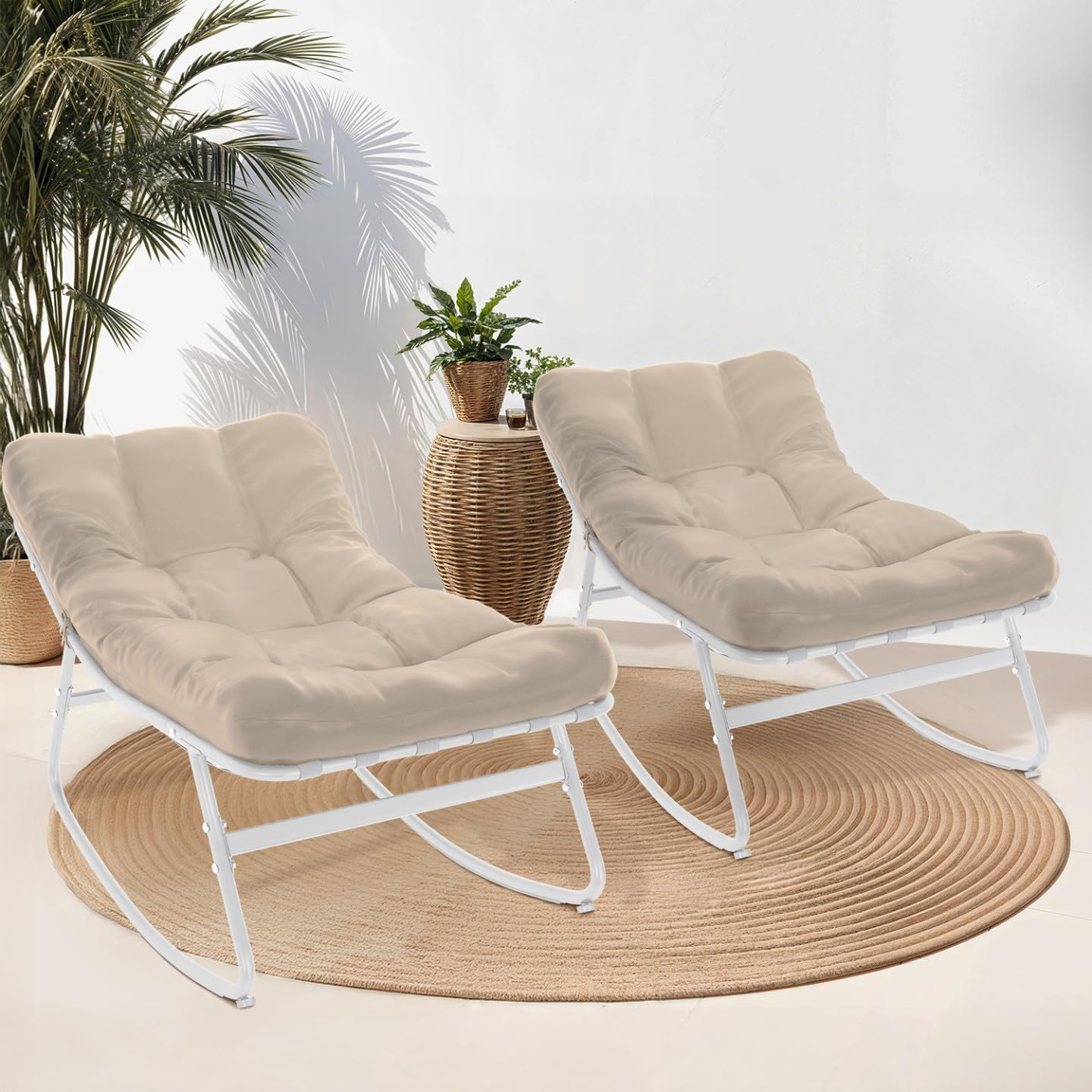 Set di 2 sedie a dondolo da giardino Arona, bianche con cuscini beige