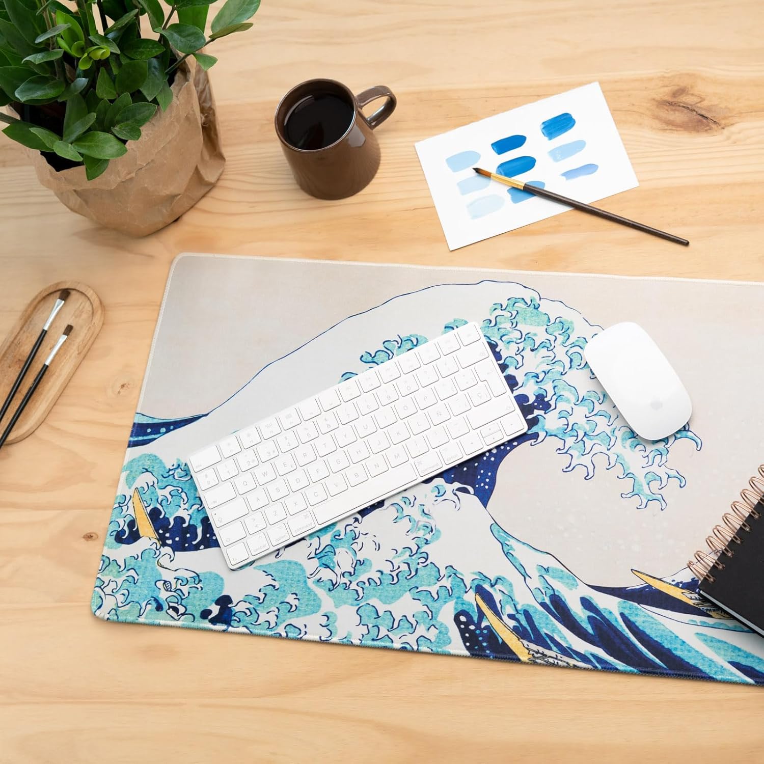 Grupo Erik Hokusai XXL Mouse Mat - Desk Pad - 31.5" x 13.78" Non-Slip Rubber Base Mouse Pad, Gaming Mouse Pad, Keyboard Mouse Mat - Japanese Art - The Great Wave Off Kanagawa