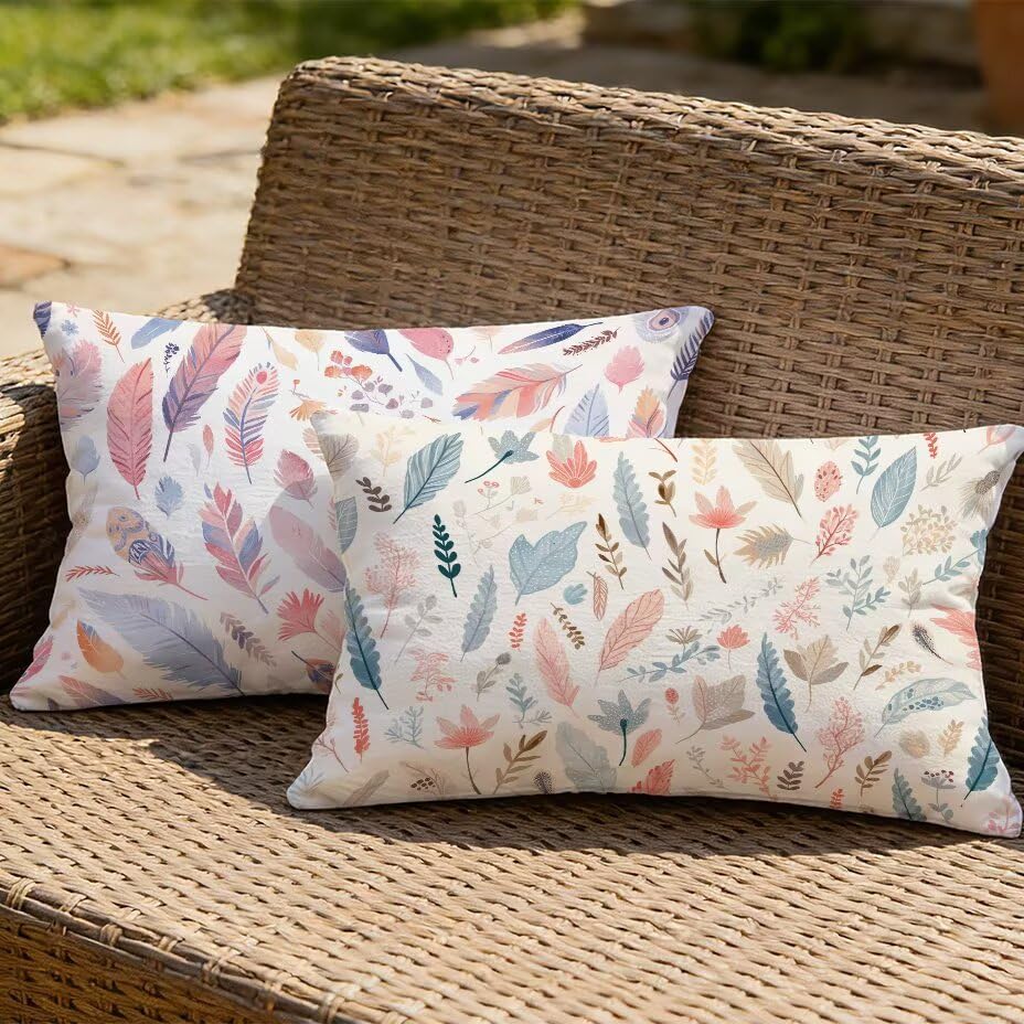 Housses de coussin de jardin motif plume pour des soirées d'été douces