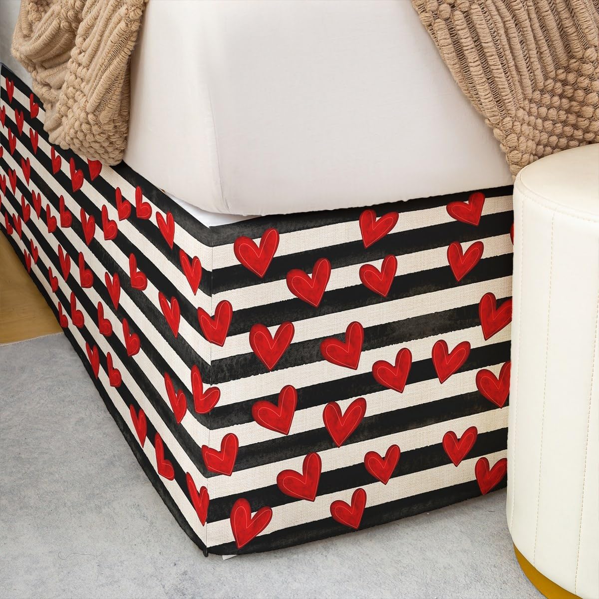 Valentine's Day Bed Skirt King Size,Love Heart Valentine's Day Bedskirt 3pcs for Girls Women Room Decor,Geometric Stripes Patchwork Bed Wrap Bedding,Red Black Retro Fitted Sheet,2 Pillowcases