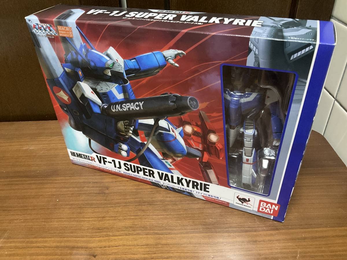 HI-METAL R VF-1Jスーパーバルキリーマクシミリアン・ジーナス機 