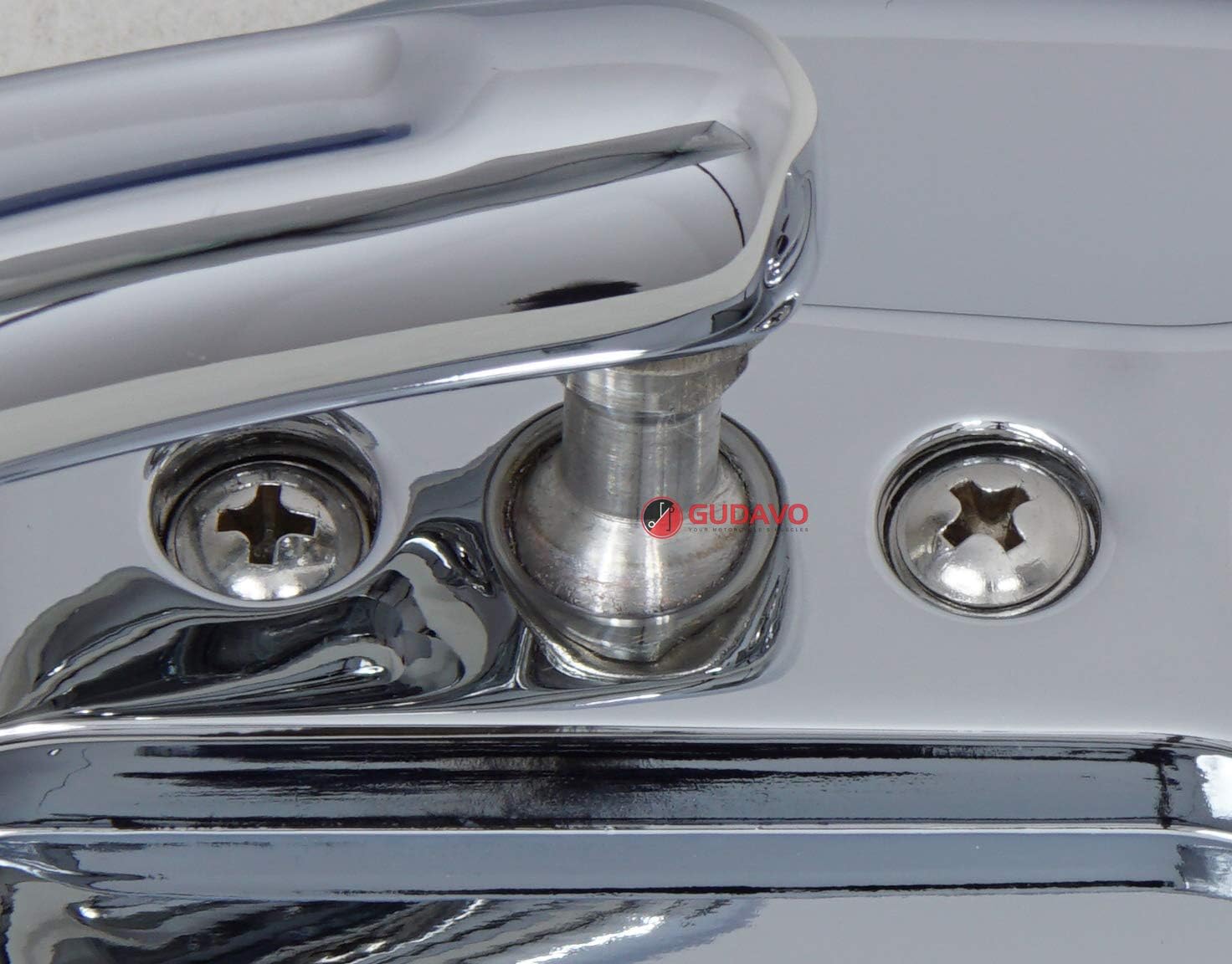 Motorcycle mirrors chrome universal skull mirror M8 M10 Mirrors compatible with Kawasaki Harley Davidson Honda Yamaha Suzuki BMW TRIUMPH MOTO GUZZI