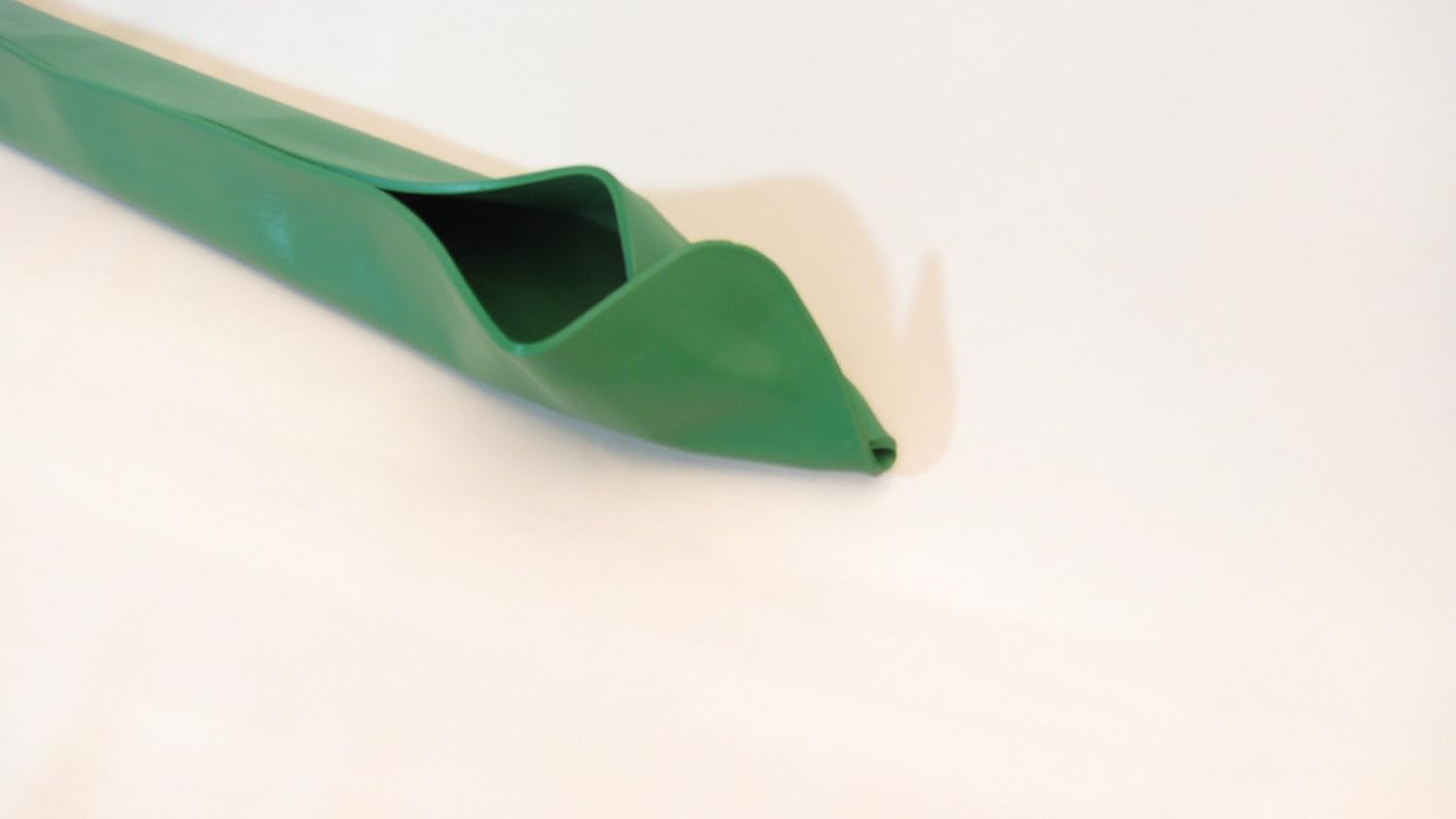 Form-A-Funnel Flexible Funnel 29" L x 5" W (Extended Reach)