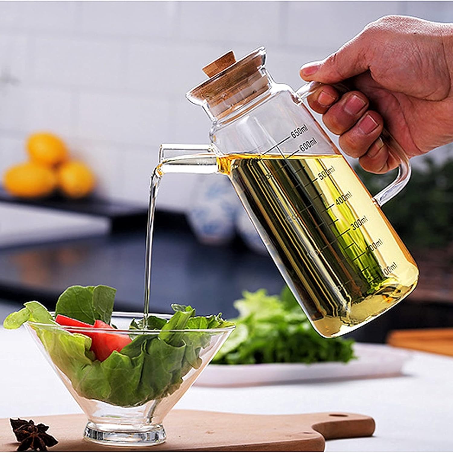 oil bottle Borosilicate Glass Oil Bottle with Spout and Handle Household Kitchen Oil and Vinegar Dispenser Thickened Spice Bottle Oil Pourer oil sprayer(Color:A)