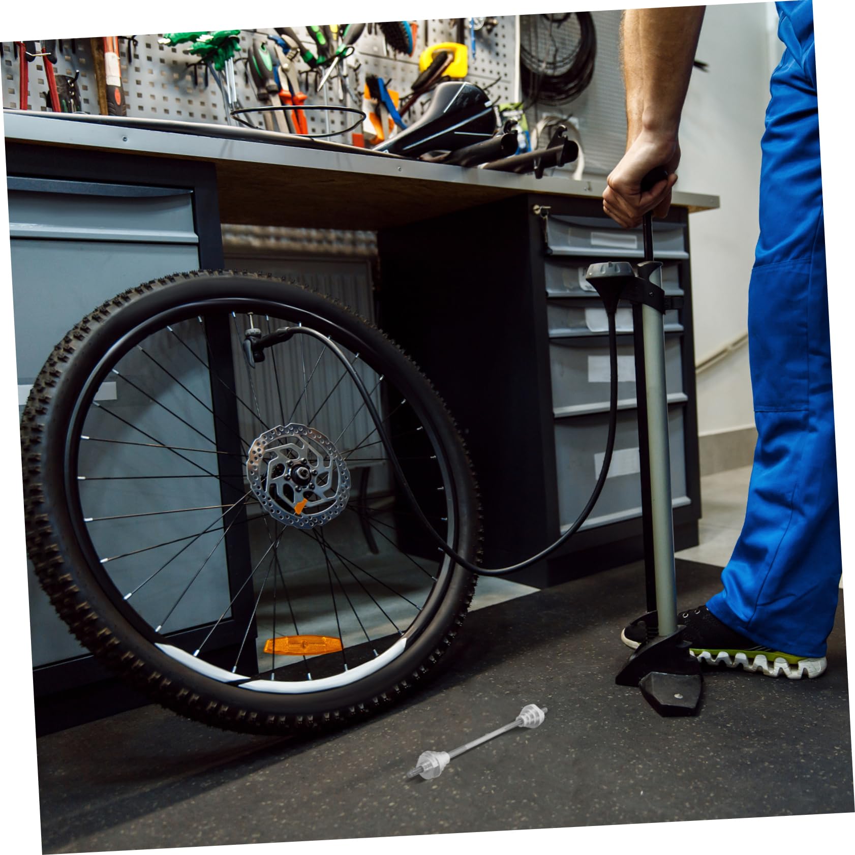 Toyvian Fahrrad Einstellwerkzeug Reparatur Universal- Wartung Rad Zentrierständer Adapter Fahrradwellenkonverter Fahrradzubehör Rad Felge Zentrierwerkzeug Fahrradversorgung Silber Stahl