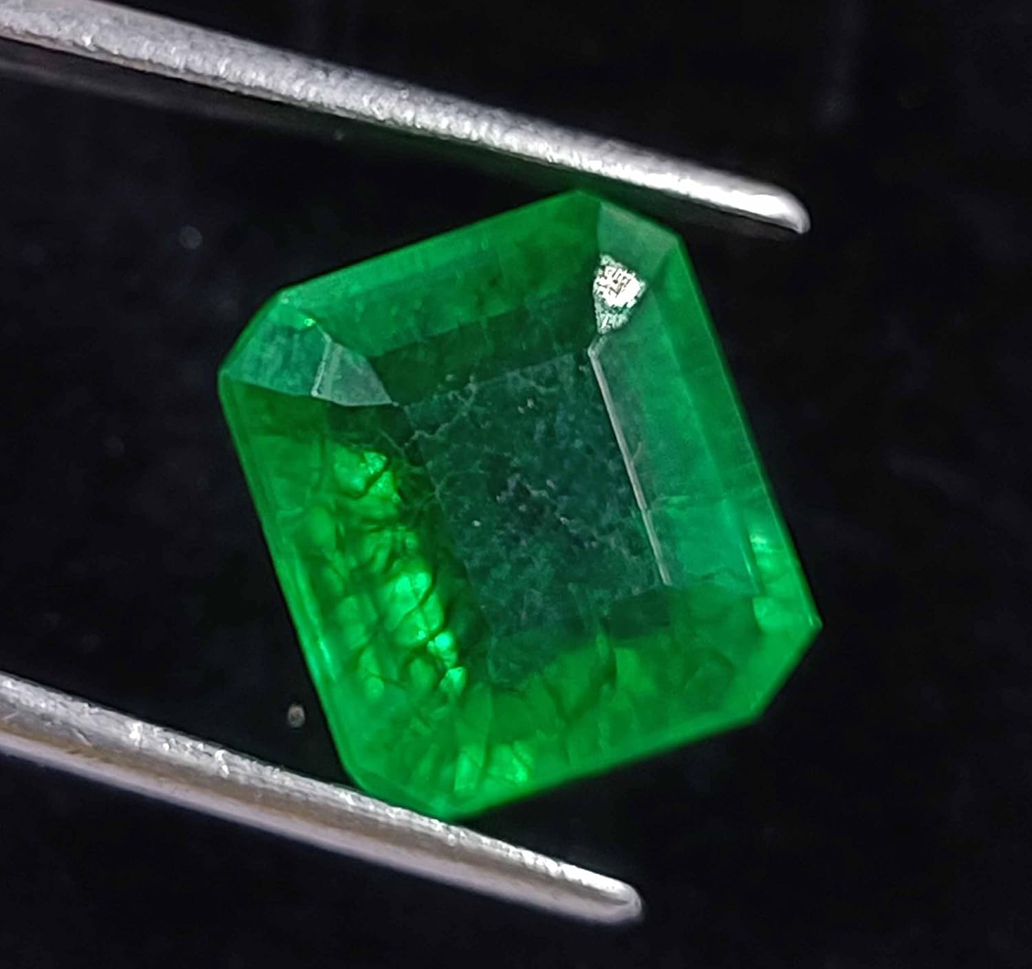 Globalgems Green Emerald 11.35 Carat Natural Certified Loose Gemstone Faceted Emerald Gemstone colombia