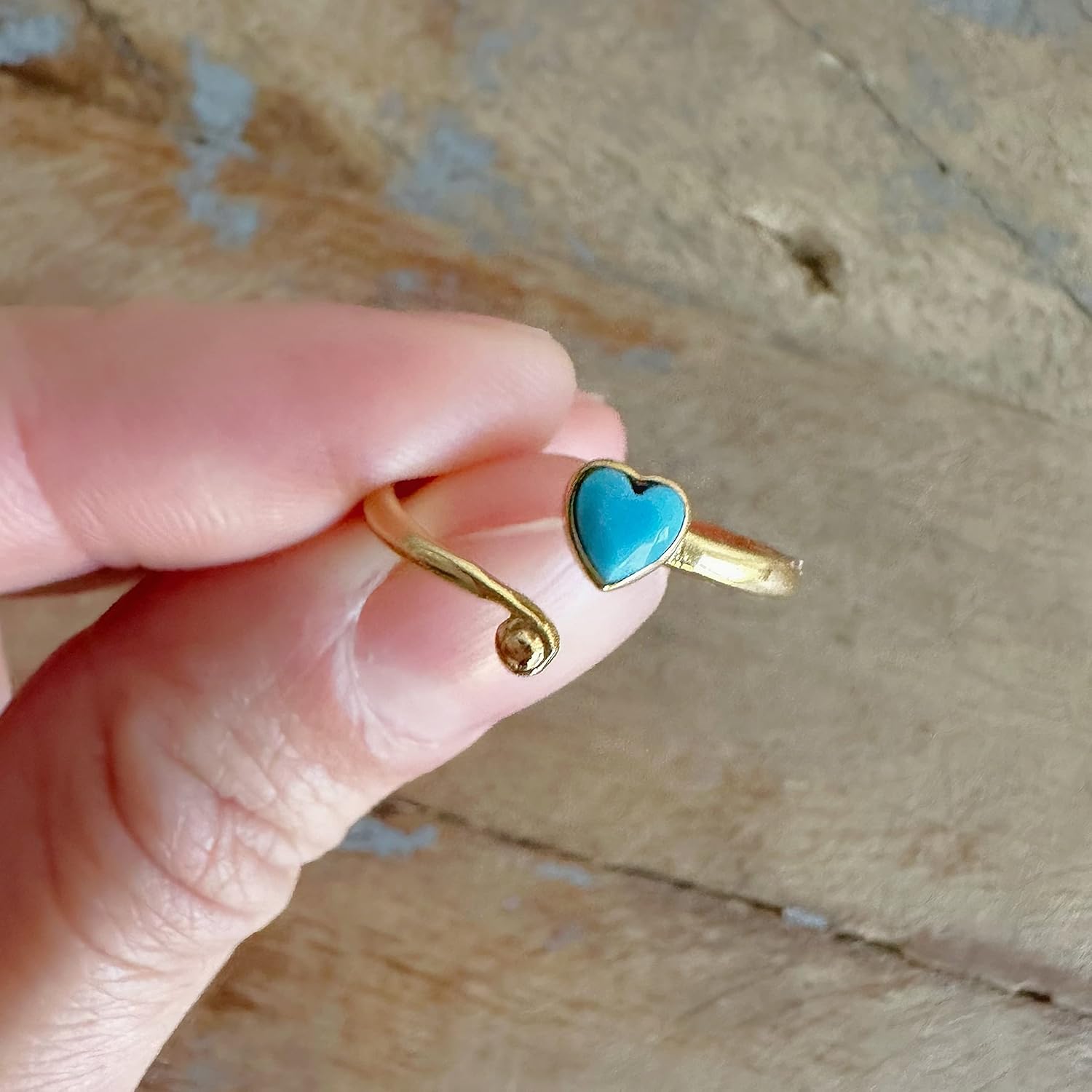 Turquoise Gold Heart Ring - Image 3