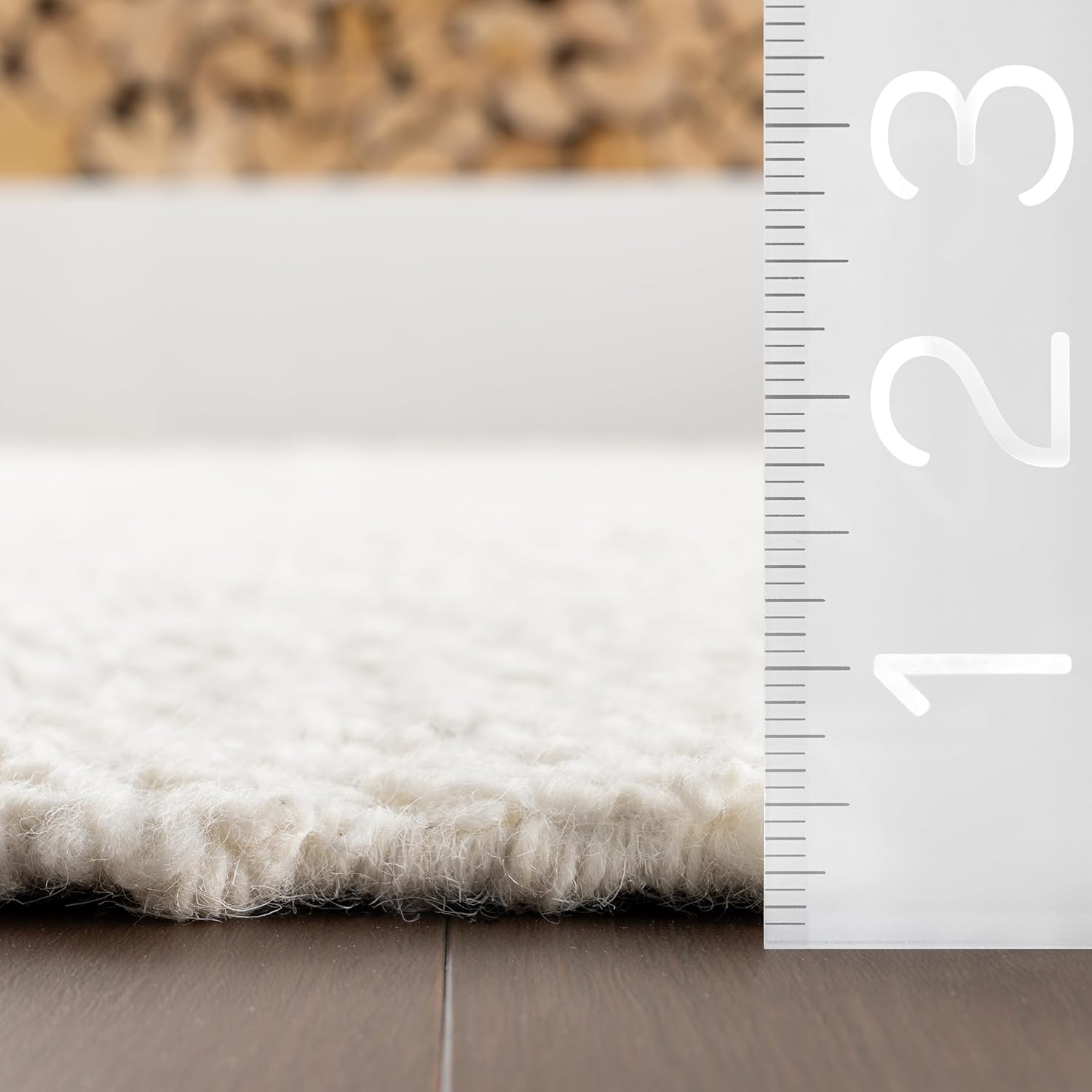 Nuloom Thellia Solid 3' x 5' Wool Accent Shag Rug for Living Room Bedroom Dining Room Nursery Entryway, Beige