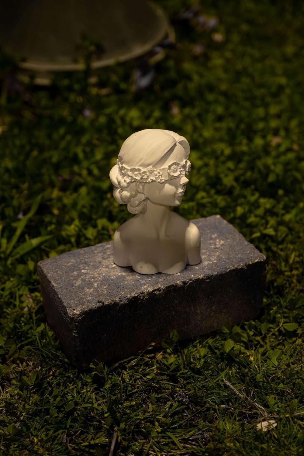 SODEF Decorative Woman Bust Statue - White Concrete Sculpture, Classic Style, Home Decor Accent Piece - White, One Size