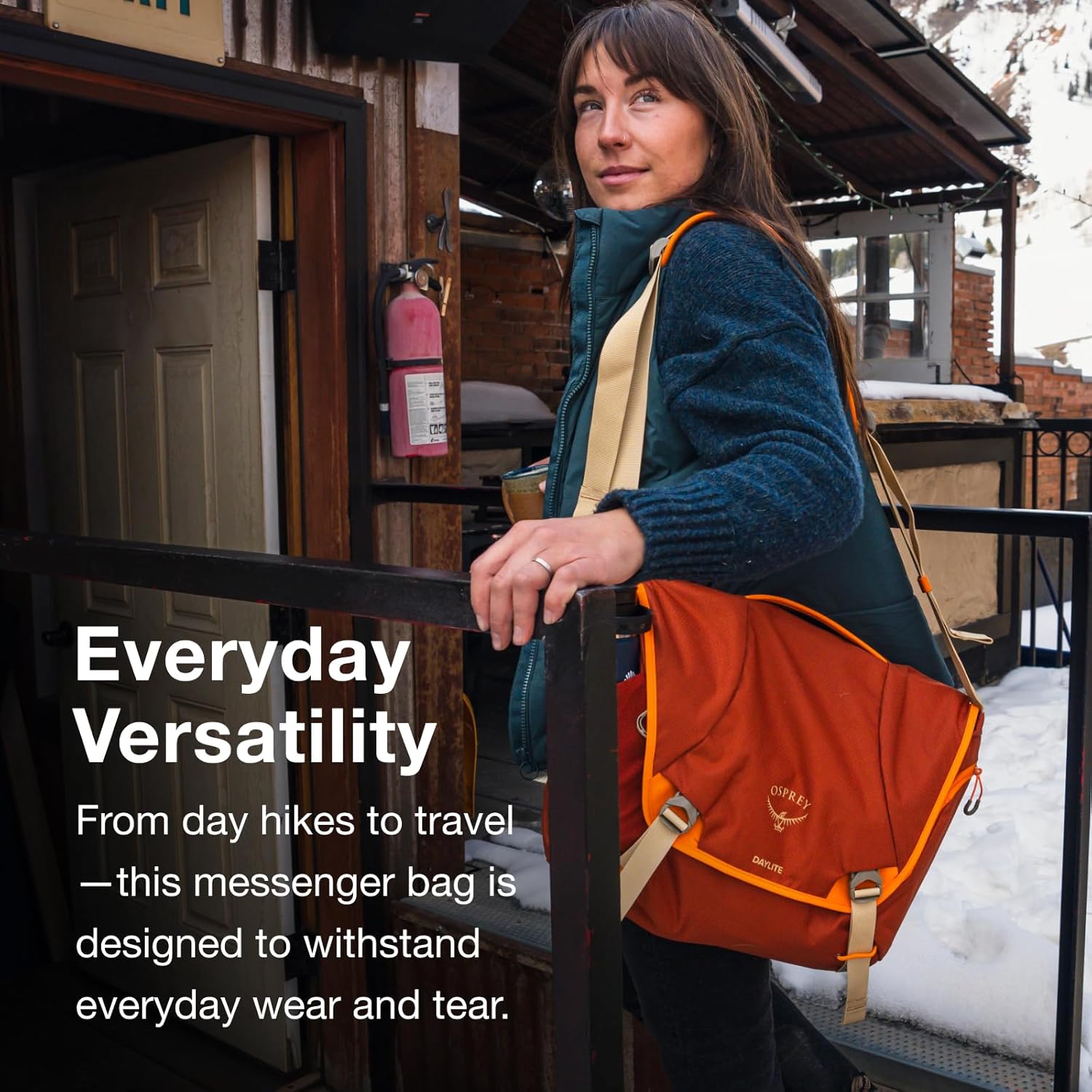 Osprey Daylite 12L Messenger Bag - Durable Crossbody Shoulder Bag with Laptop Sleeve and Bottle Pocket - Image 5