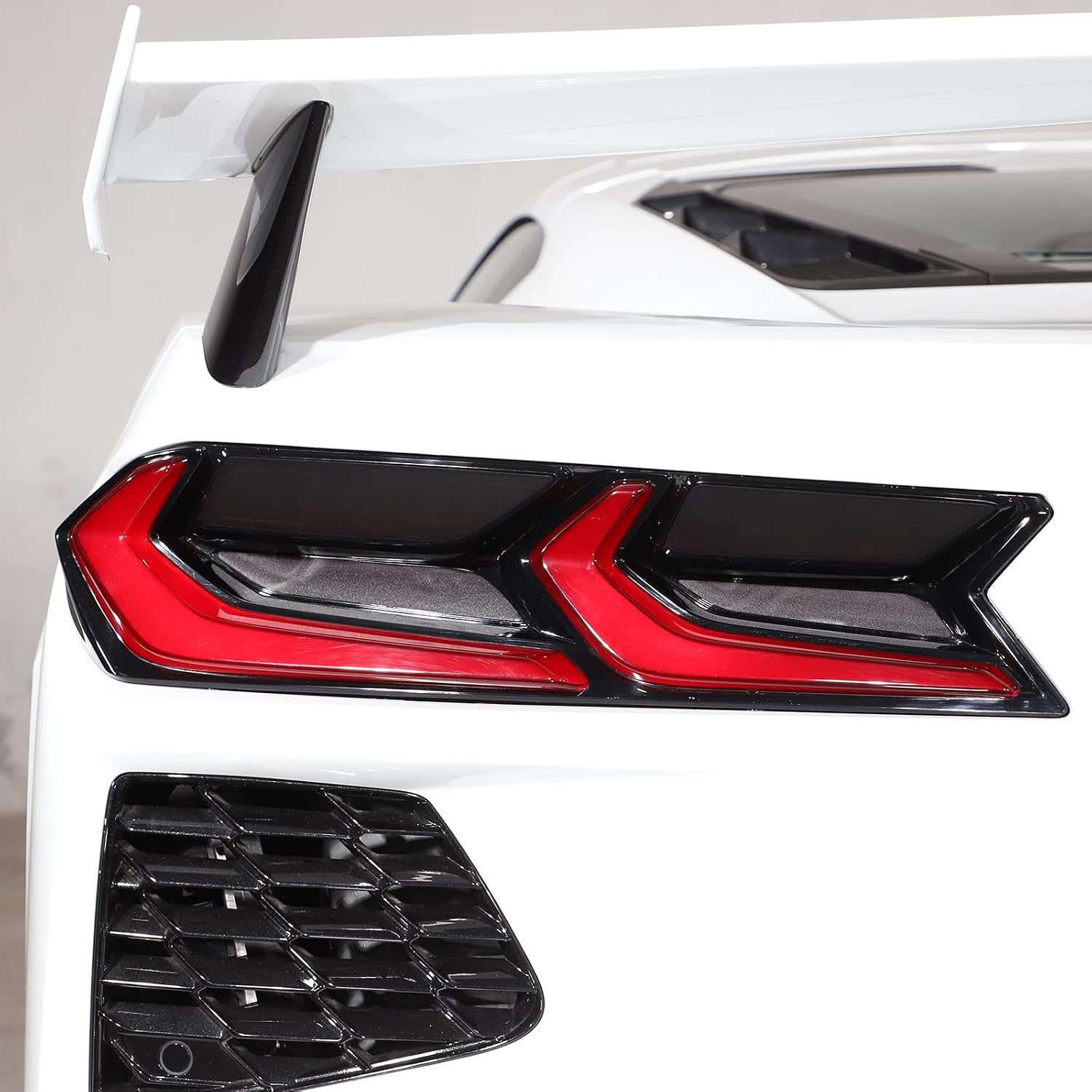 Car Rear Tail Light Frame Black Film Trim PatchCompatible with Chevrolet Corvette C8 Stingray 2020 2021 2022 2023 2024 Brake Light Styling Accessories 4PCS (Matte Black)