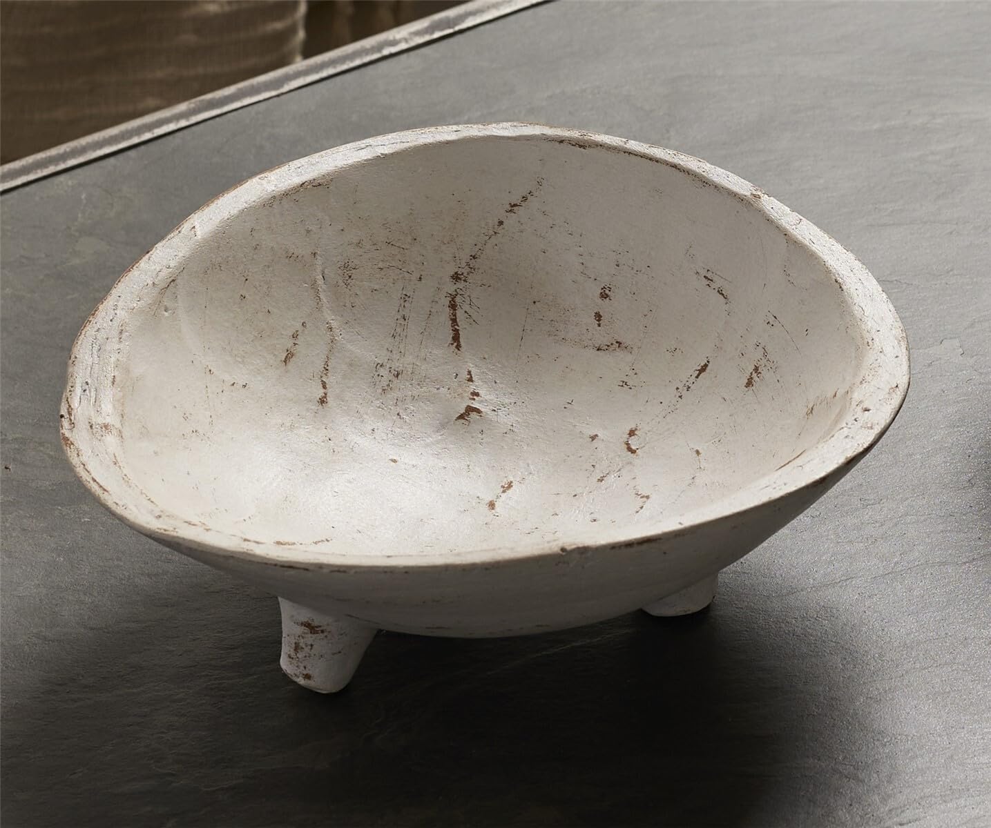 Bol en terre cuite blanche 23 cm avec pieds pour un design intérieur d'exception