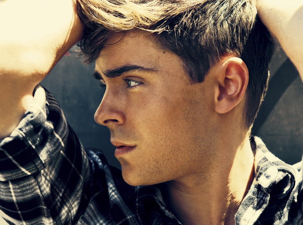 Zac Efron 24X36 Poster #RT06
