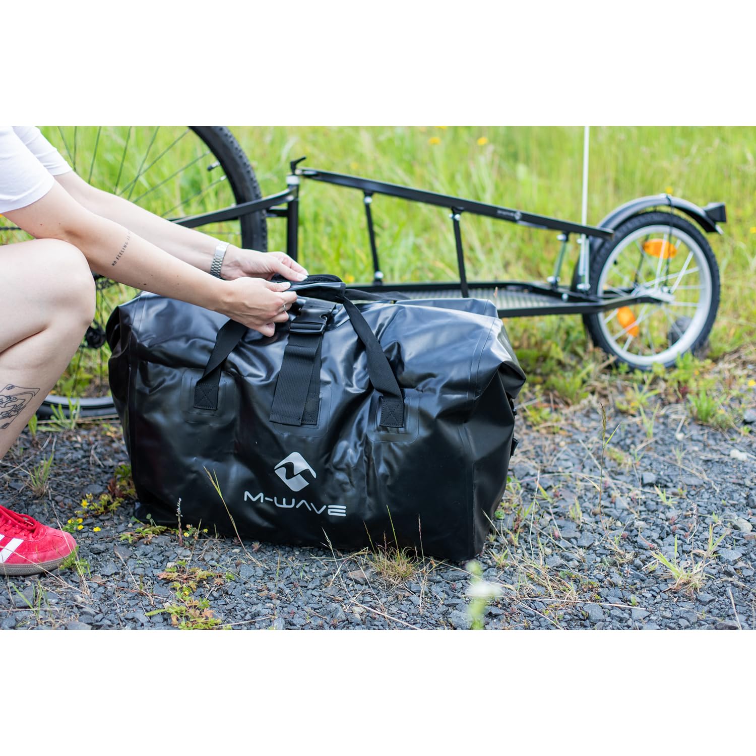 M-Wave Stalwart Single 40 Einspur Gepäckfahrradanhänger, Fahrradanhänger, Lastenanhänger, Einrad-Anhänger, Transportanhänger, Gepäckanhänger mit Tasche, Tragkraft 35 kg.