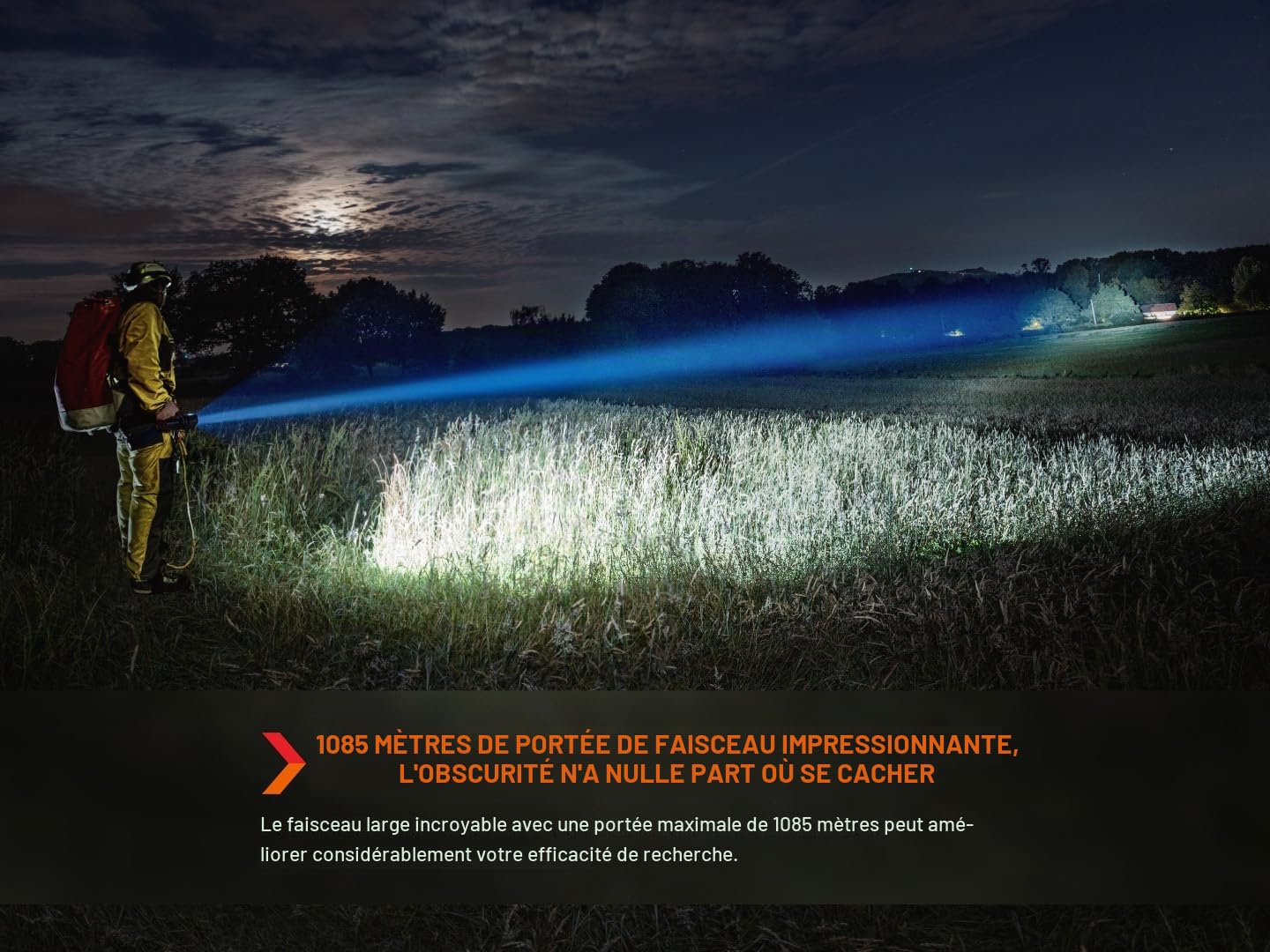 FENIX LR60R Lampe torche LED rechargeable longue portée ultra lumineuse 21 000 lumens 1085 m 113 heures maximum Batterie de grande capacité Charge rapide 45 W Écran OLED Batterie externe IP68