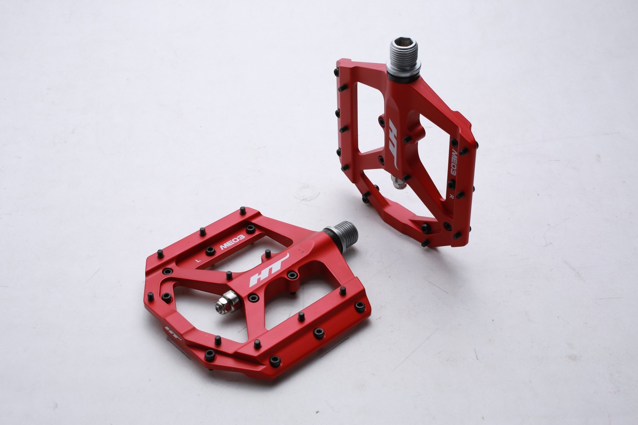 HT Components Pedale ME03 EVO+ Rot Sport & Freizeit
