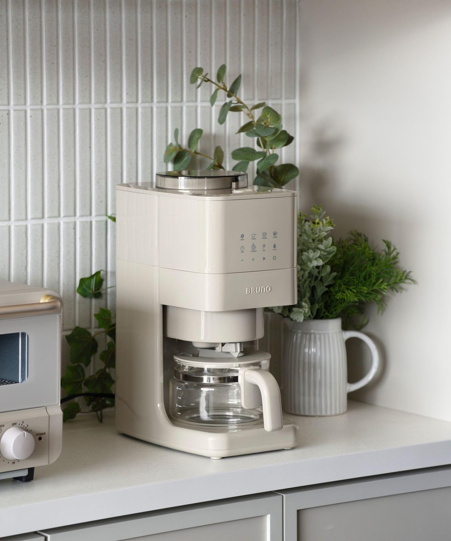 Amazon | BRUNO ブルーノ コーヒーメーカー 全自動 コーン式 ミル付き
