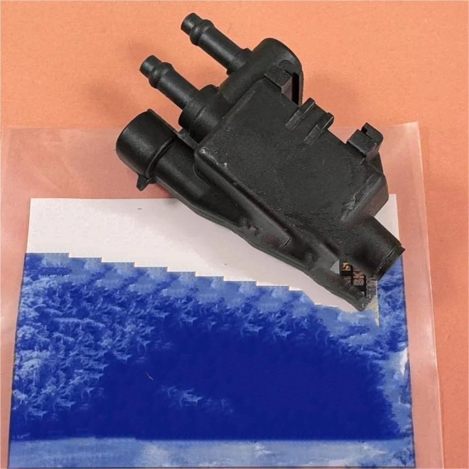 Elettrovalvola di spurgo del contenitore di emissione Evap adatta per Buick Excelle adatta per Chevrolet Daewoo contenitore di carbonio 1.4L 16V
